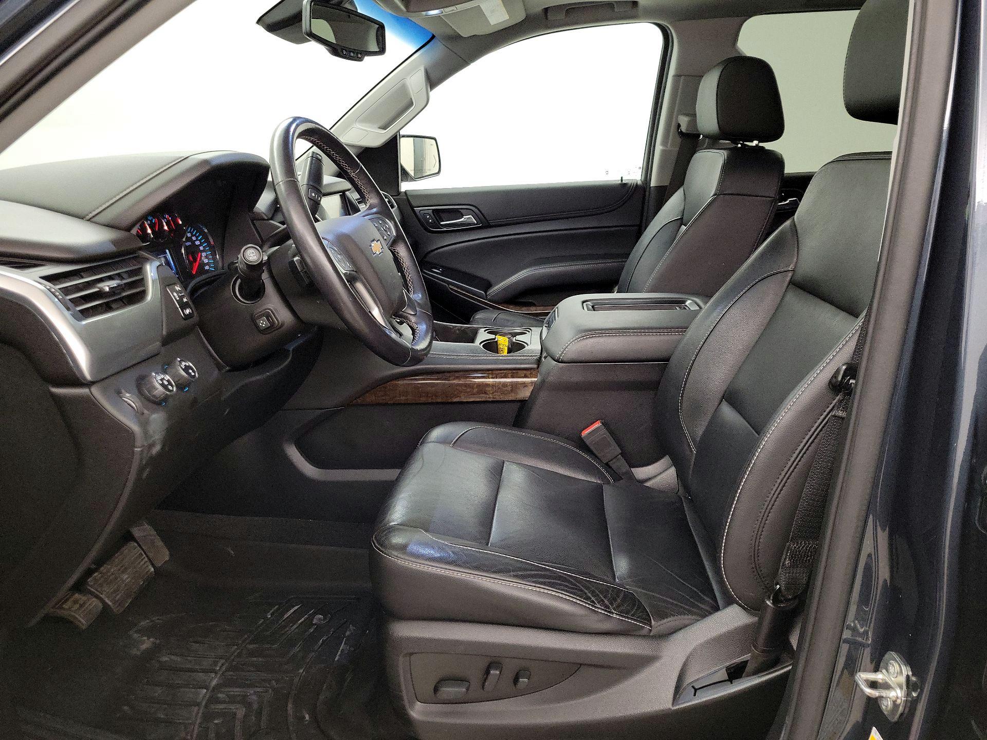 Thumbnail: 2020 Chevrolet Suburban - 11