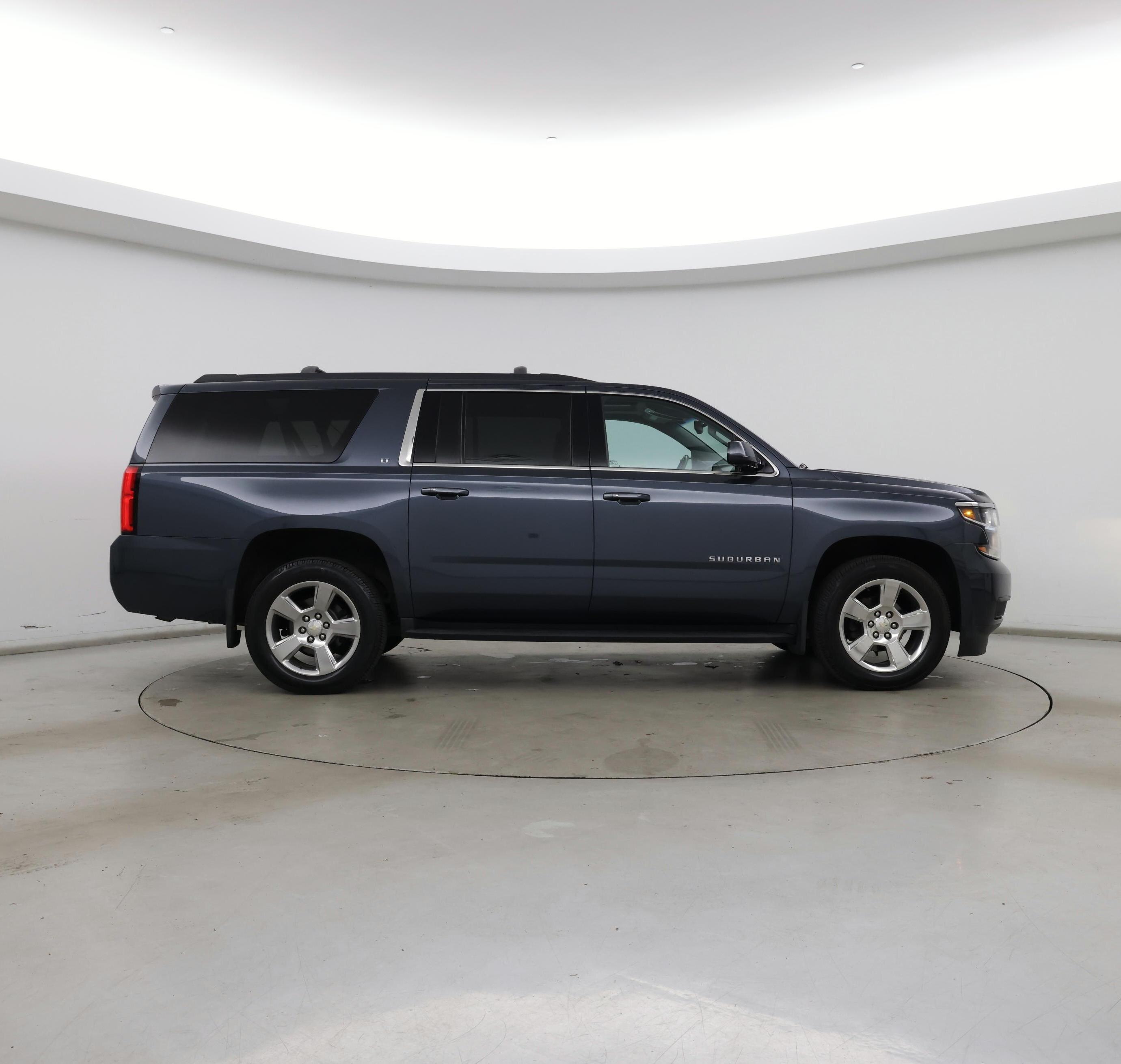 Thumbnail: 2020 Chevrolet Suburban - 7