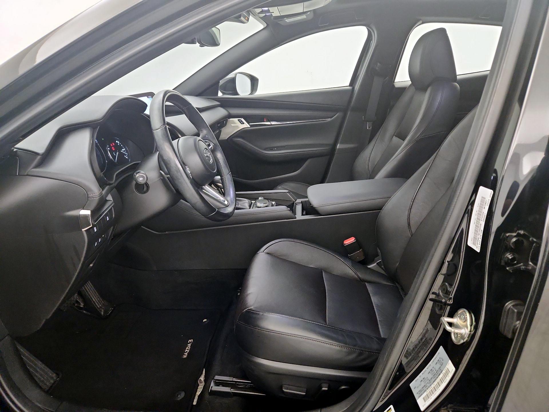 Thumbnail: 2021 Mazda Mazda3 - 11