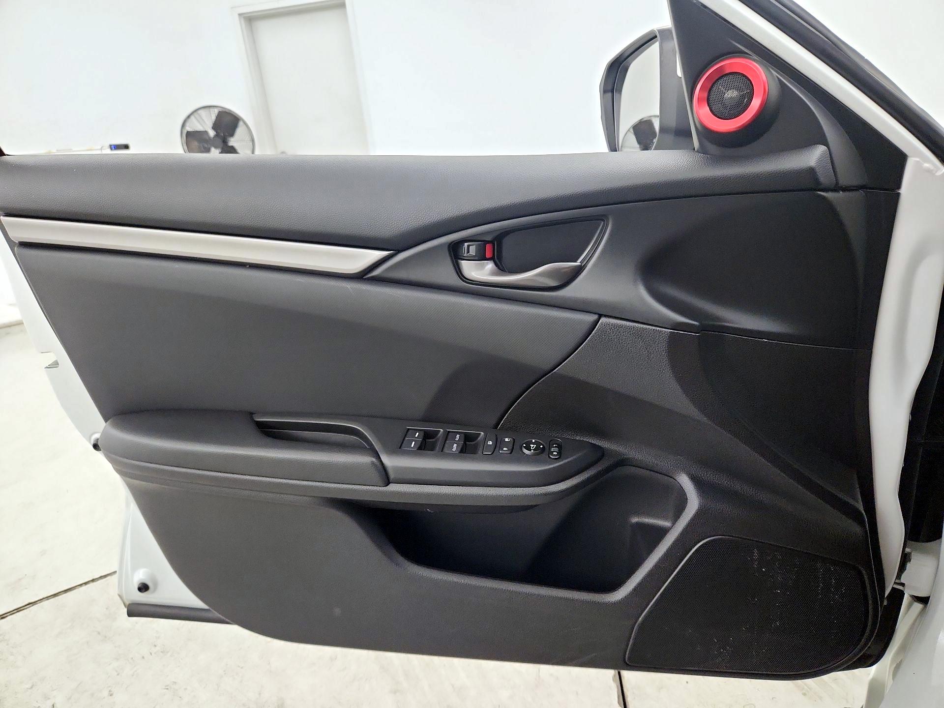 Thumbnail: 2021 Honda Civic - 12