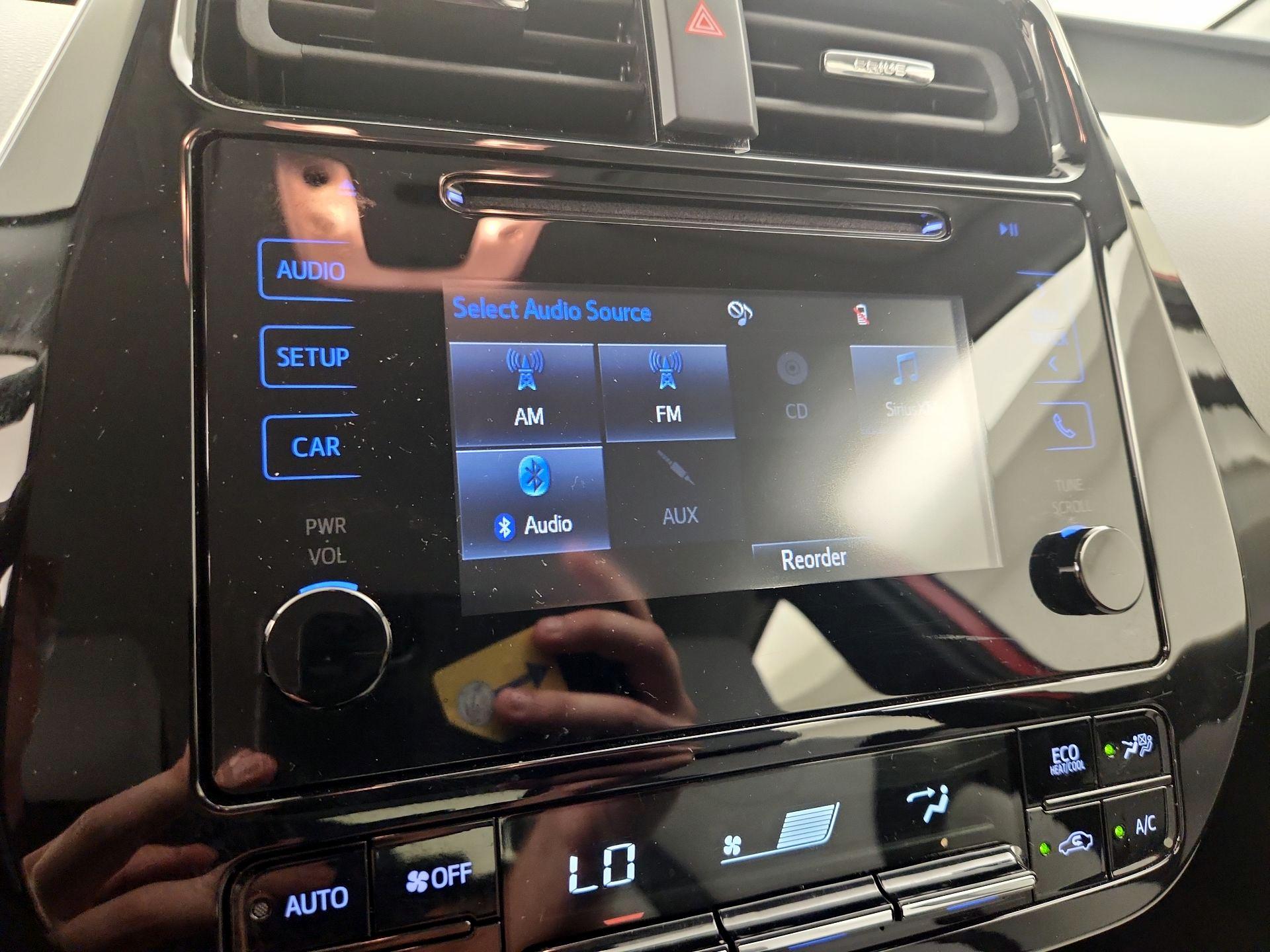 Thumbnail: 2019 Toyota Prius - 15