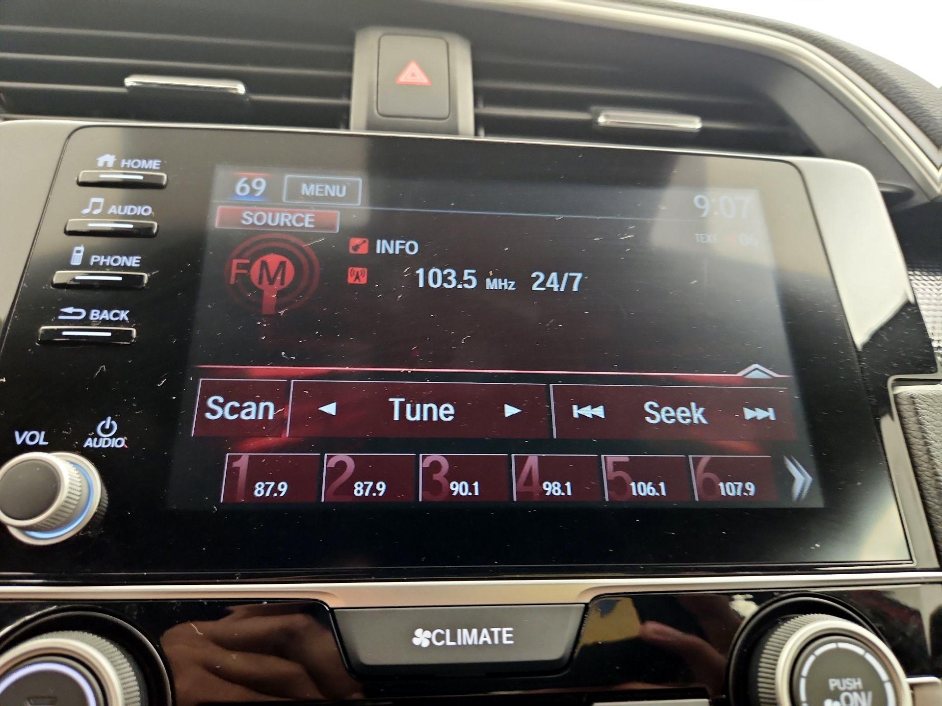 Thumbnail: 2021 Honda Civic - 15