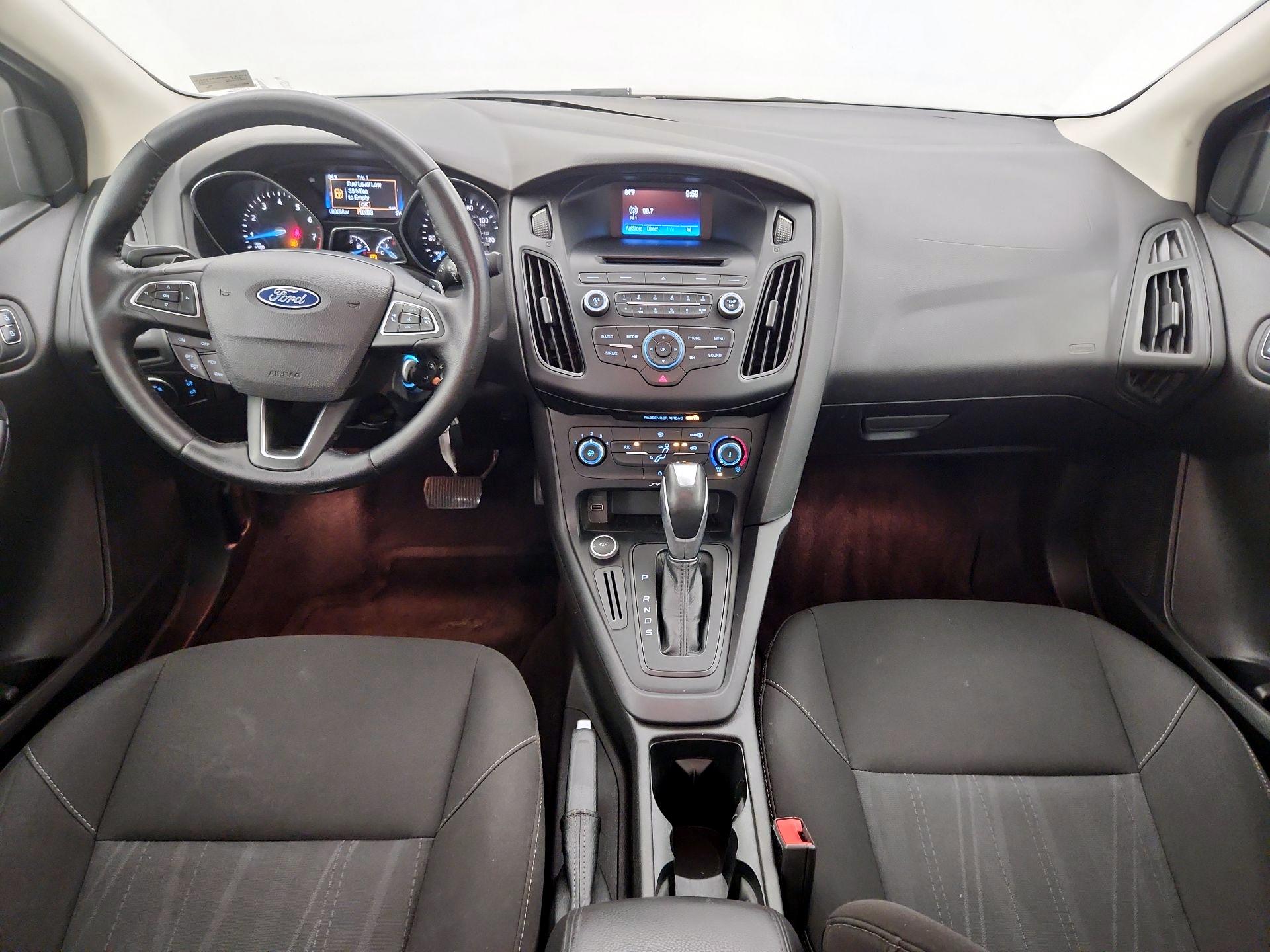 Thumbnail: 2016 Ford Focus - 9