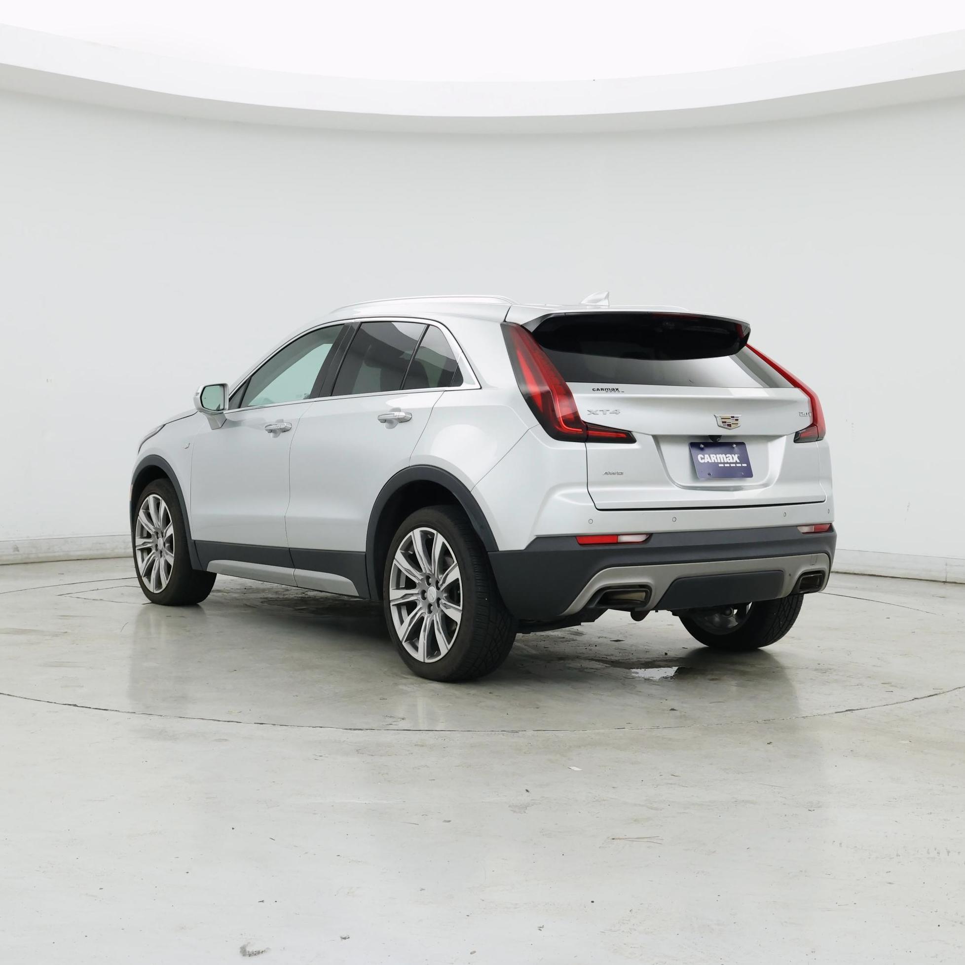 Thumbnail: 2019 Cadillac XT4 - 2