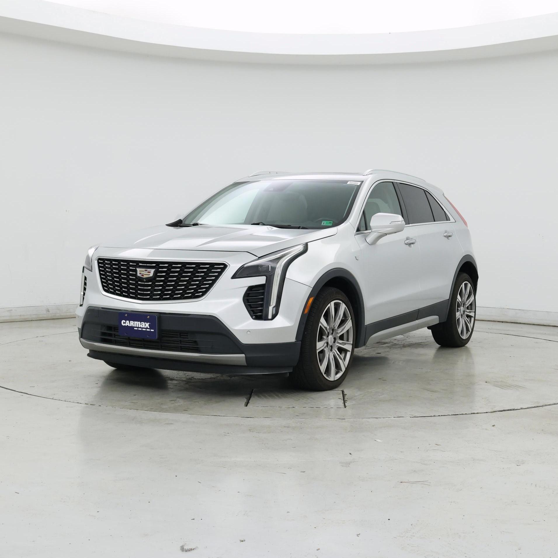 Thumbnail: 2019 Cadillac XT4 - 4
