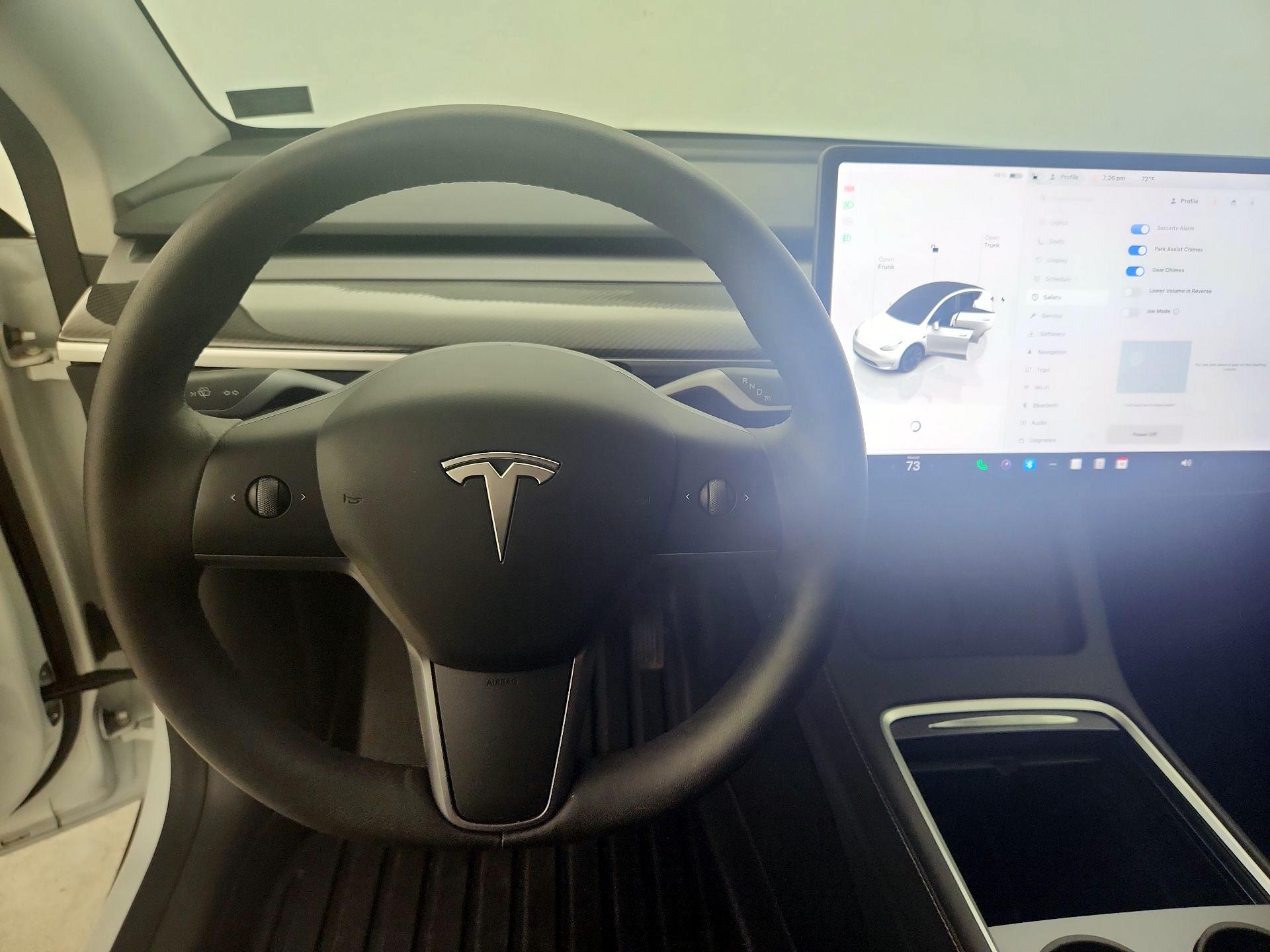 Thumbnail: 2023 Tesla Model Y - 10