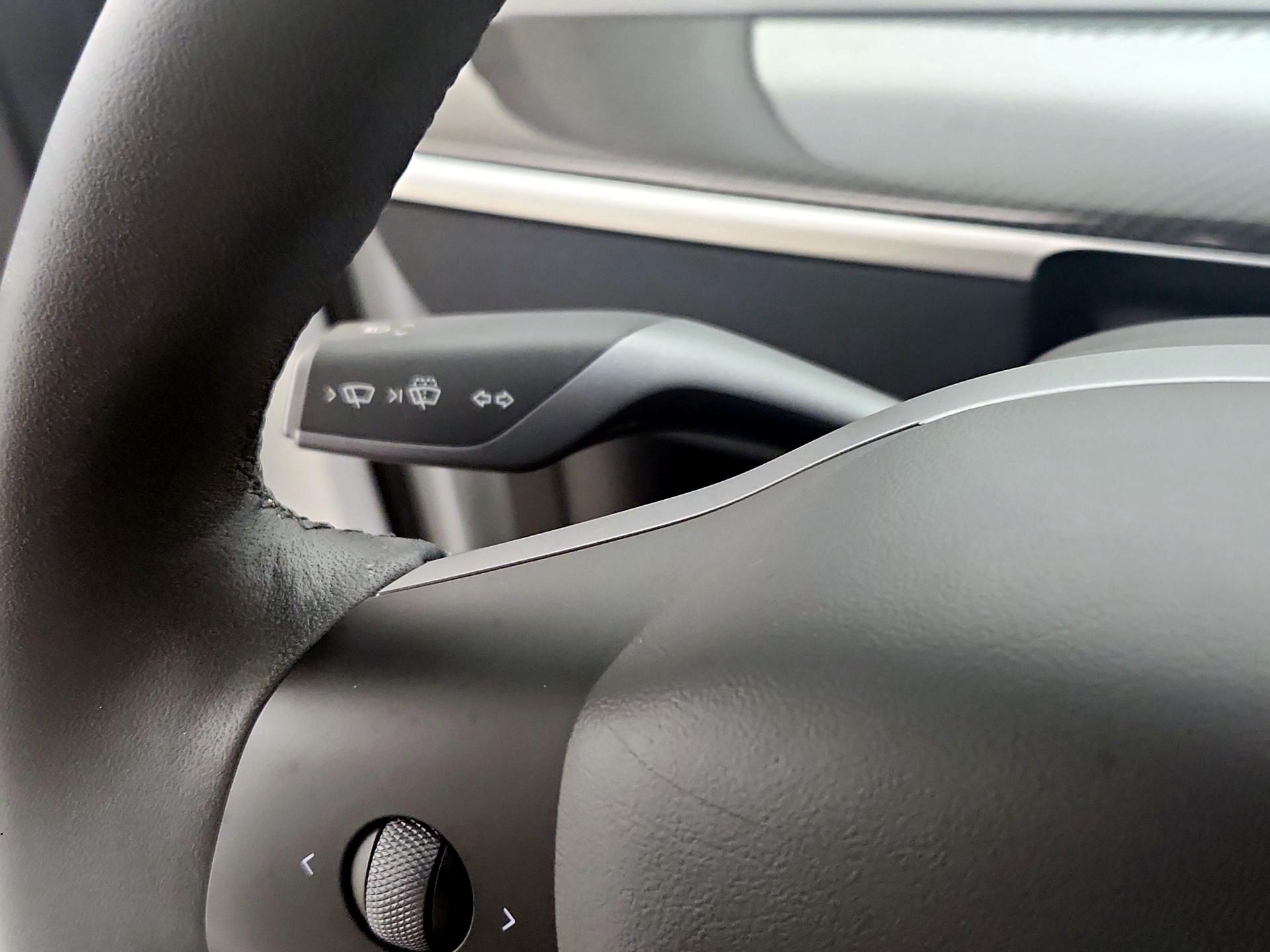 Thumbnail: 2023 Tesla Model Y - 13