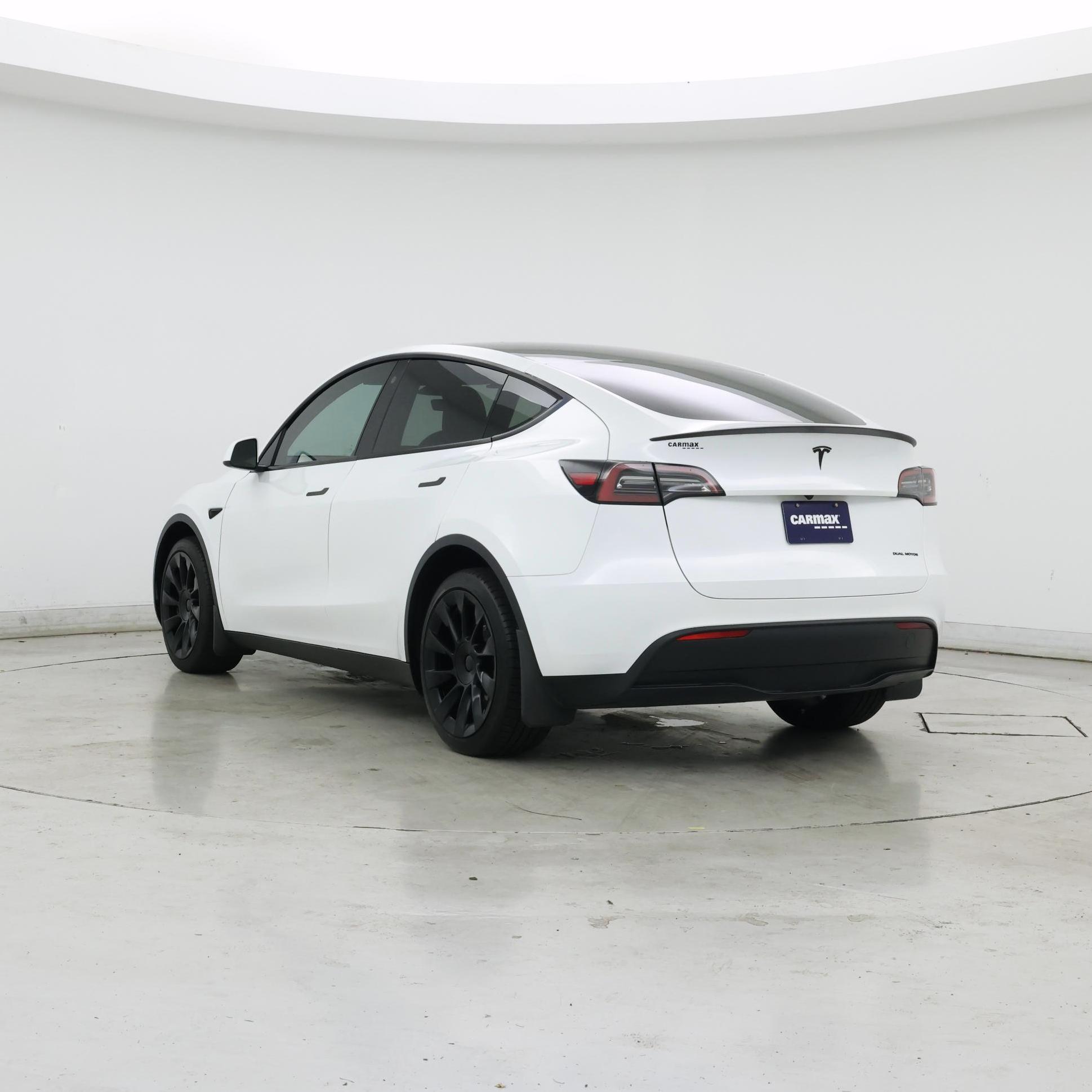 Thumbnail: 2023 Tesla Model Y - 2