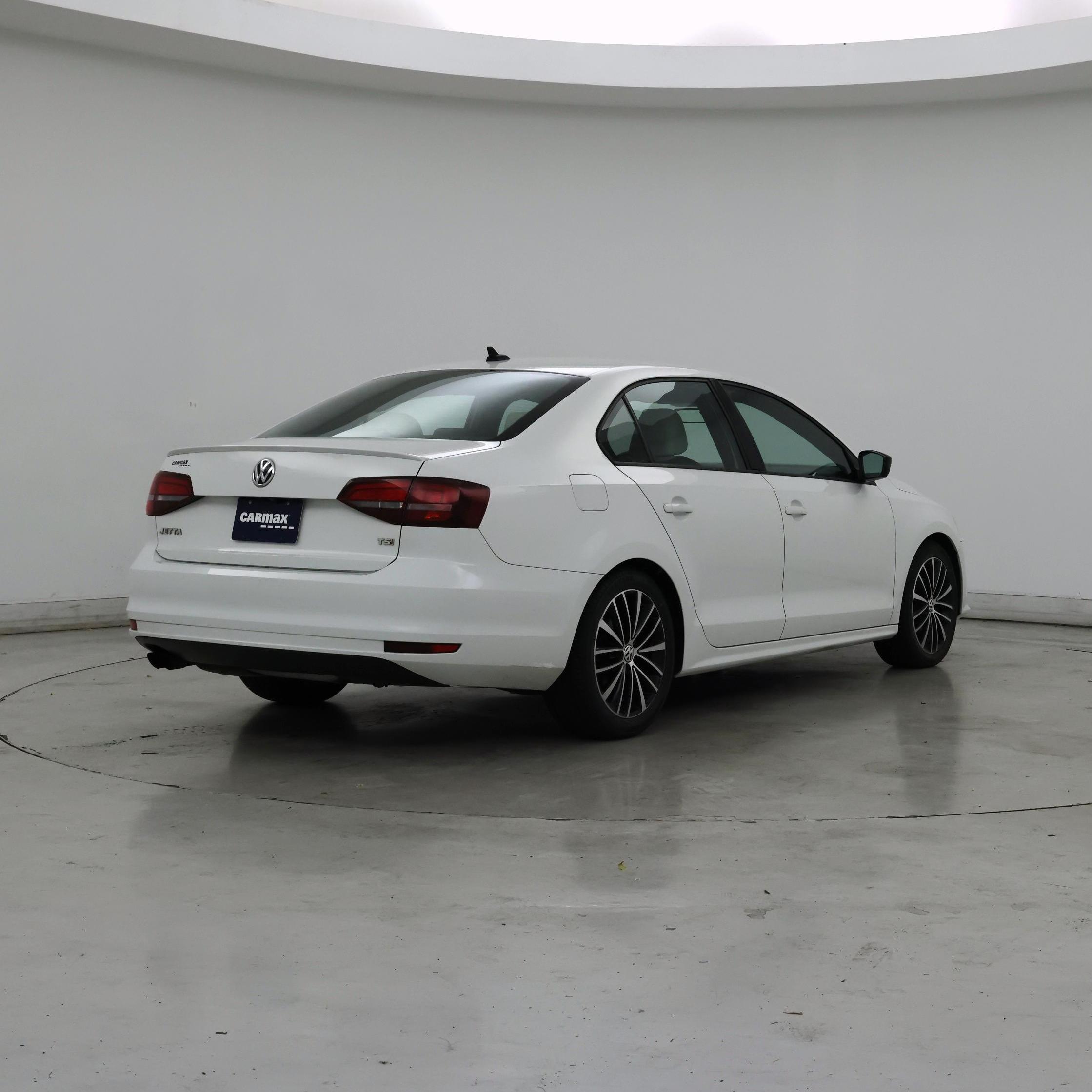 Thumbnail: 2016 Volkswagen Jetta - 8