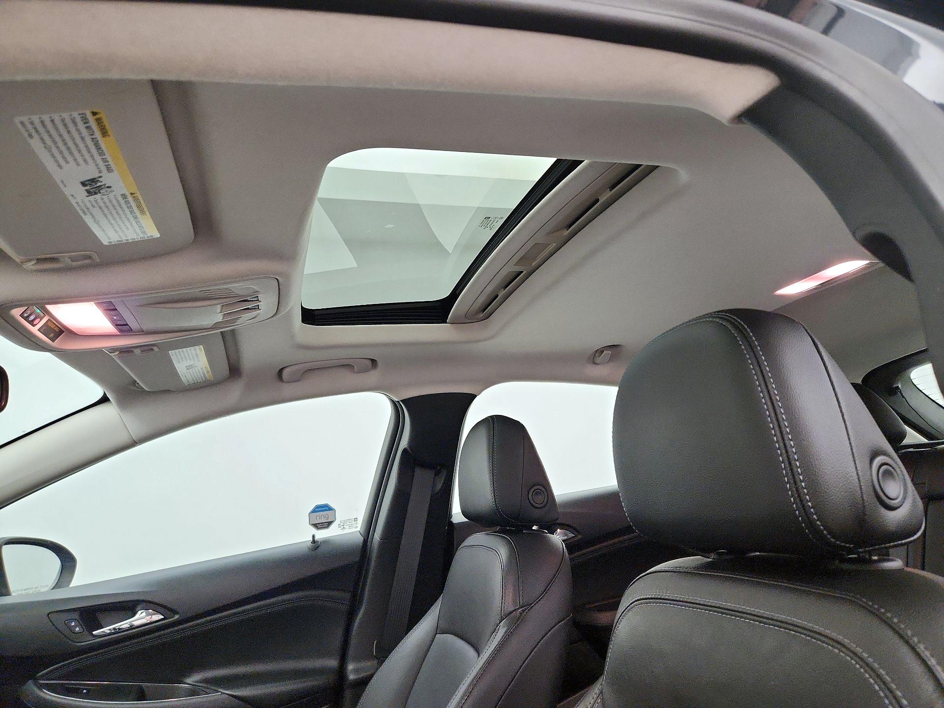 Thumbnail: 2018 Chevrolet Cruze - 20