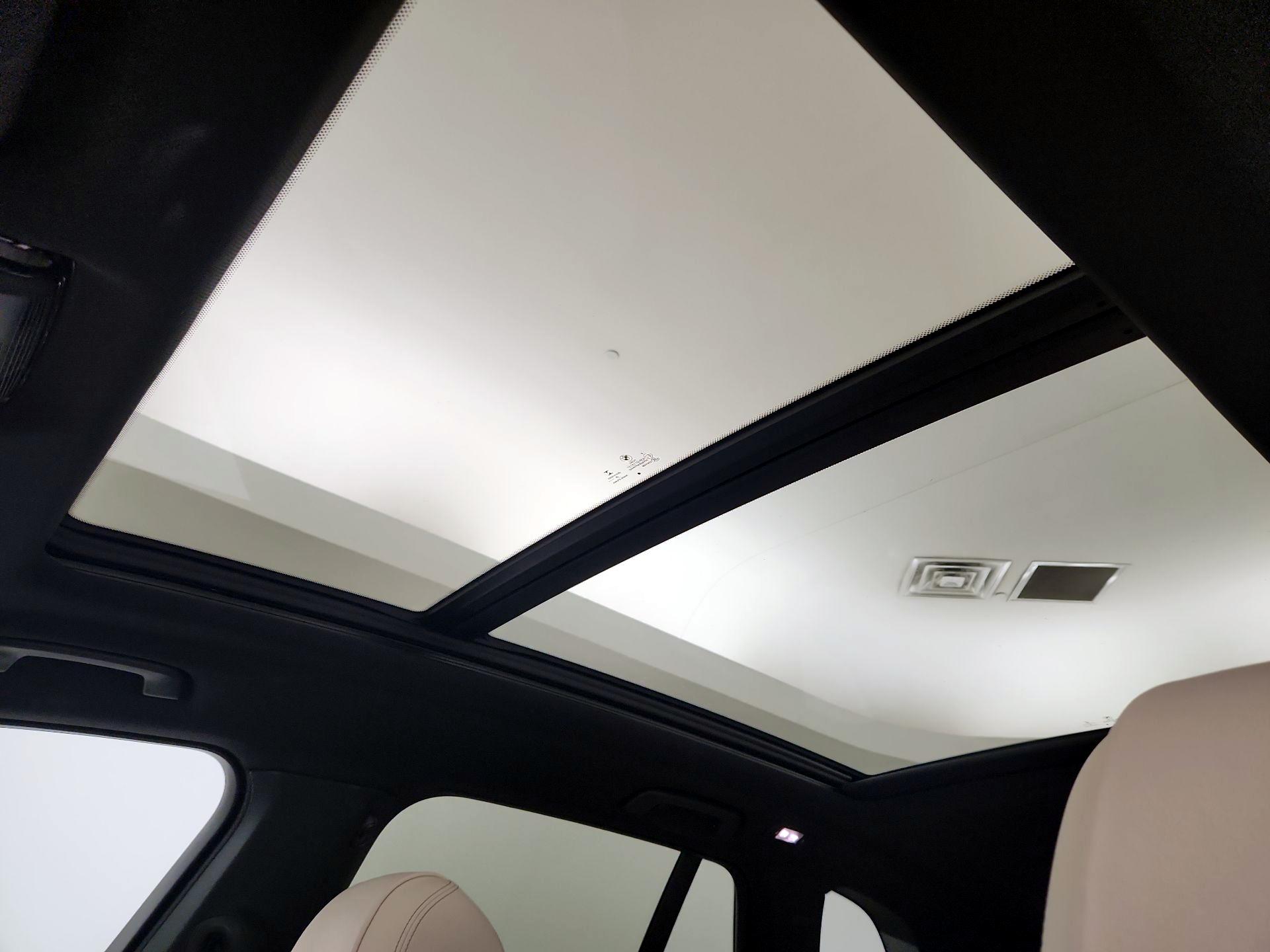 Thumbnail: 2021 BMW X5 - 20