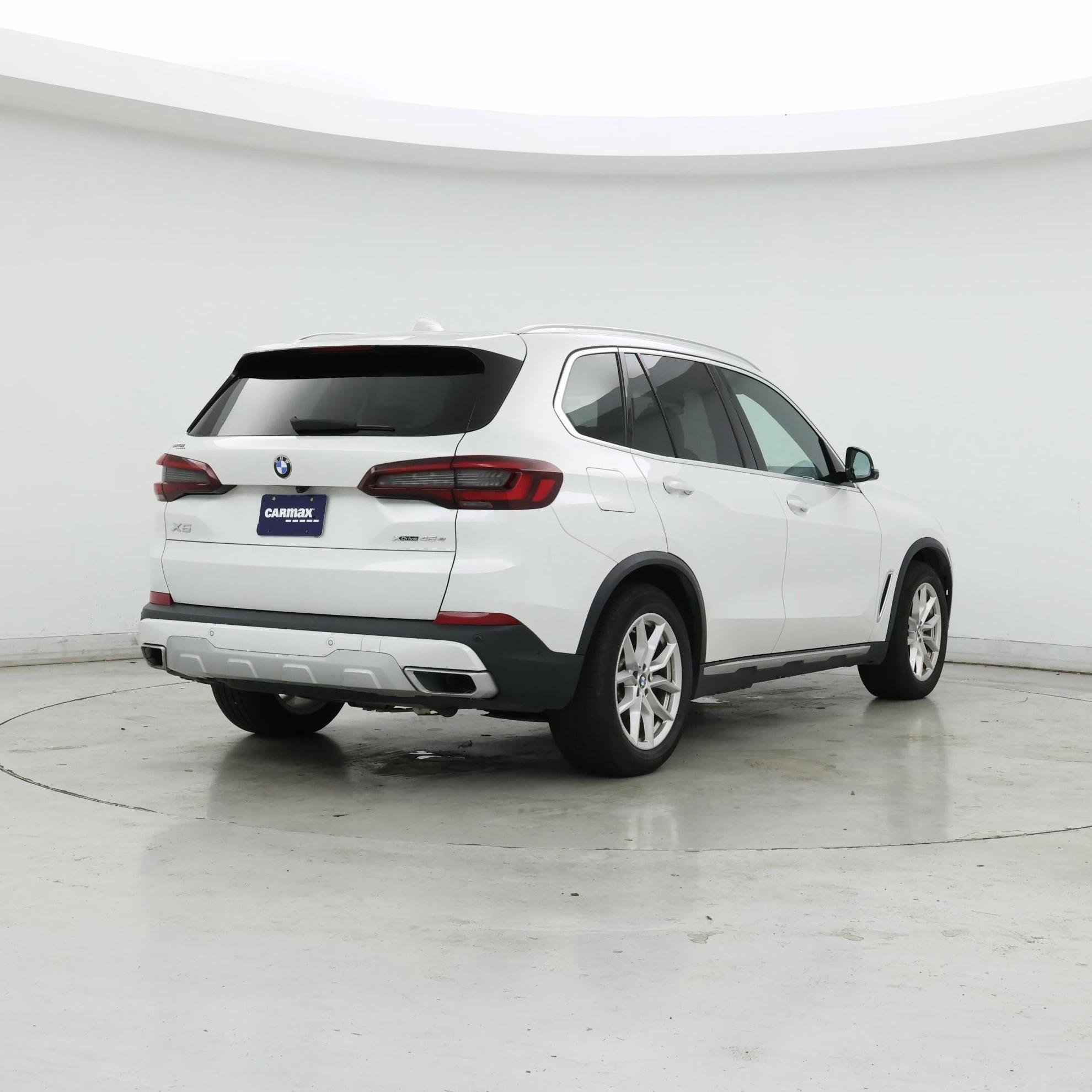 Thumbnail: 2021 BMW X5 - 8