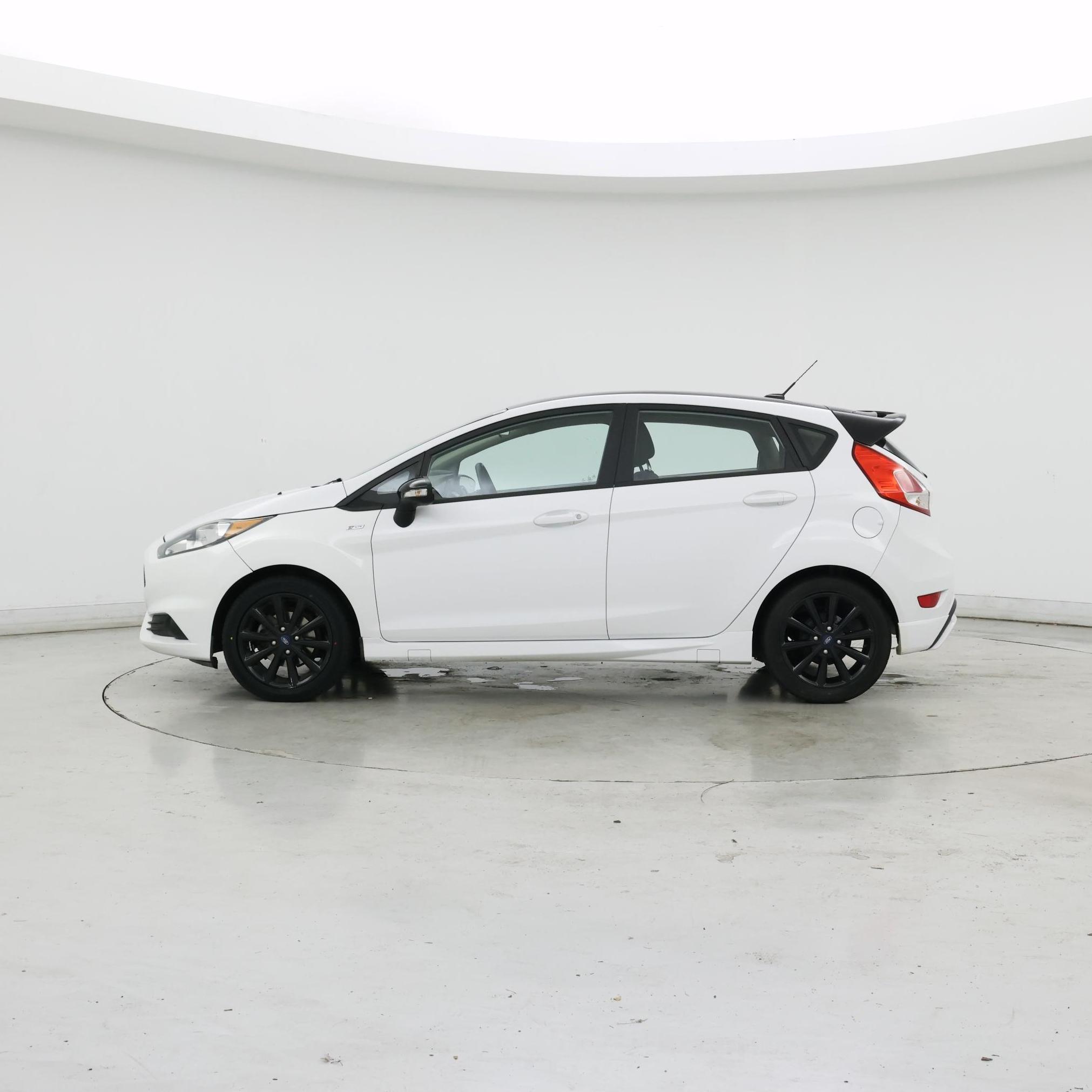 Thumbnail: 2019 Ford Fiesta - 3