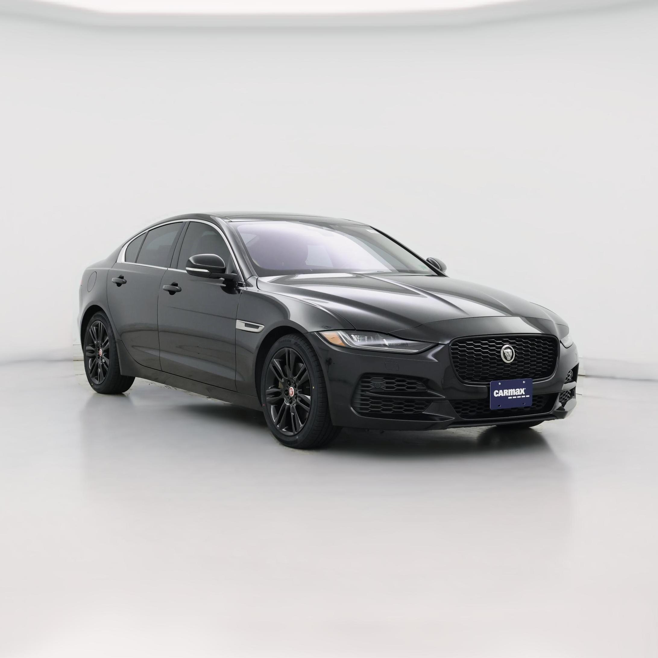 Thumbnail: 2020 Jaguar XE - 1