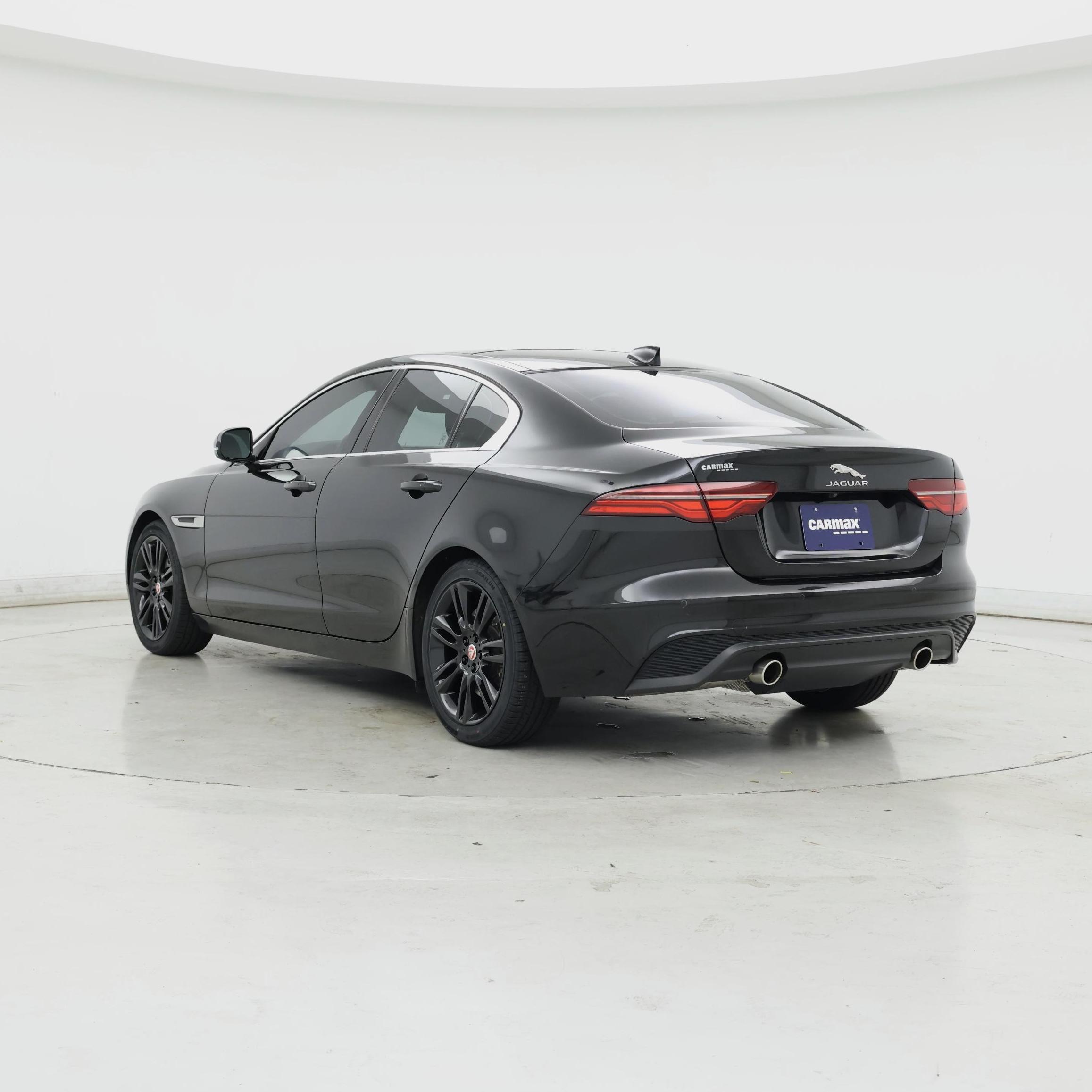 Thumbnail: 2020 Jaguar XE - 2