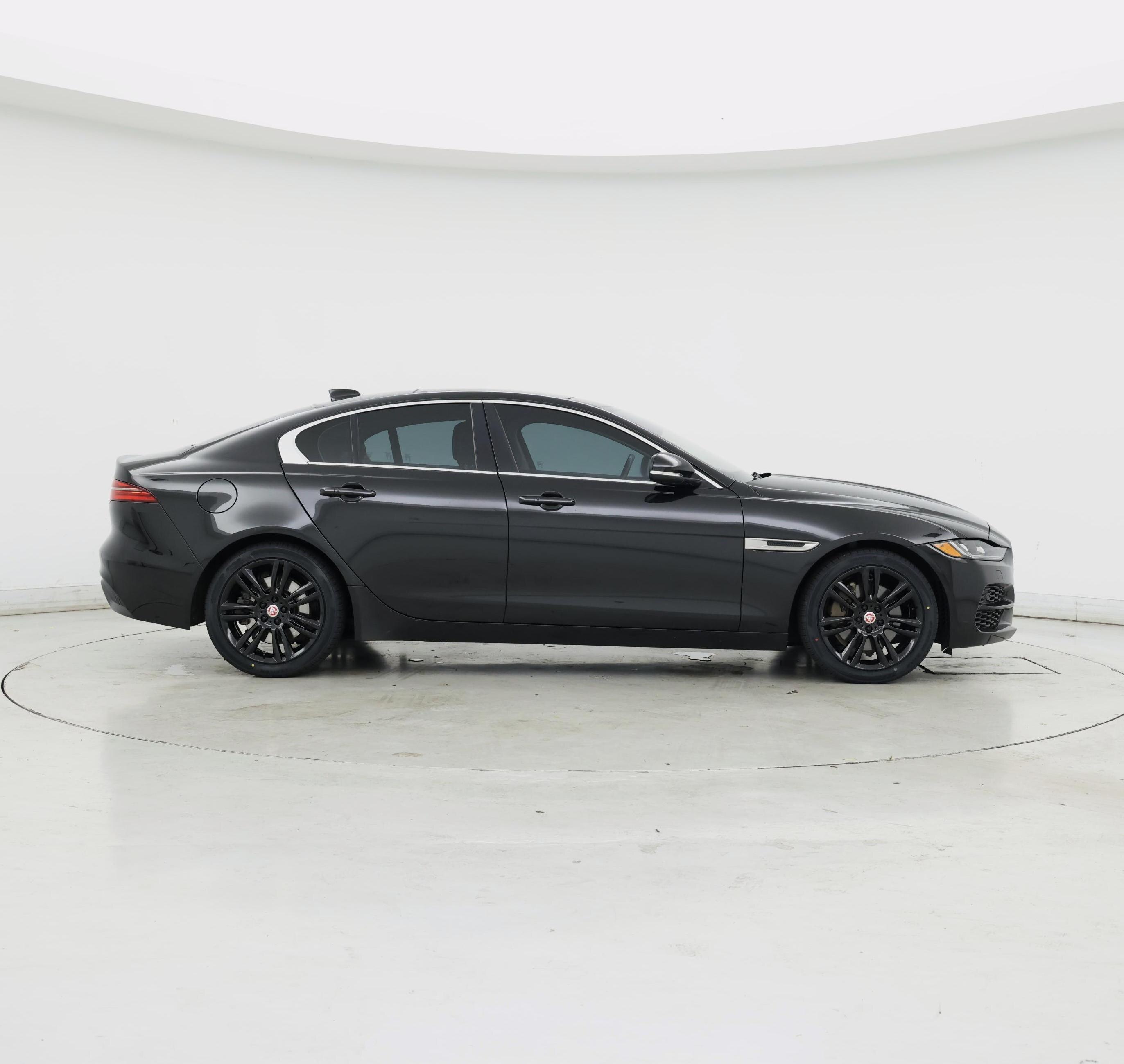 Thumbnail: 2020 Jaguar XE - 7