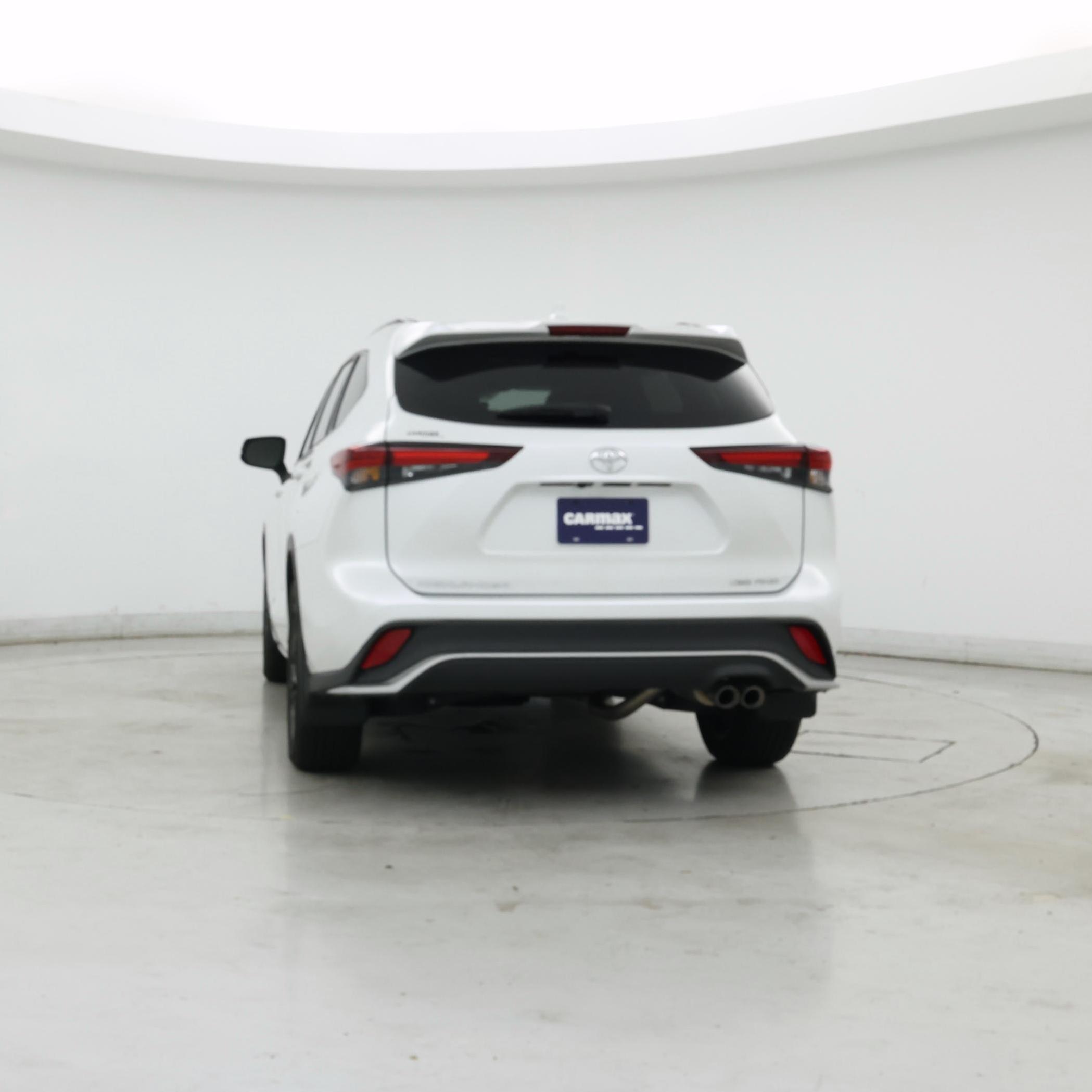 Thumbnail: 2024 Toyota Highlander - 6