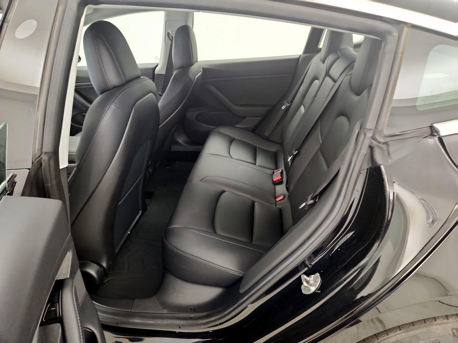 Thumbnail: 2019 Tesla Model 3 - 18