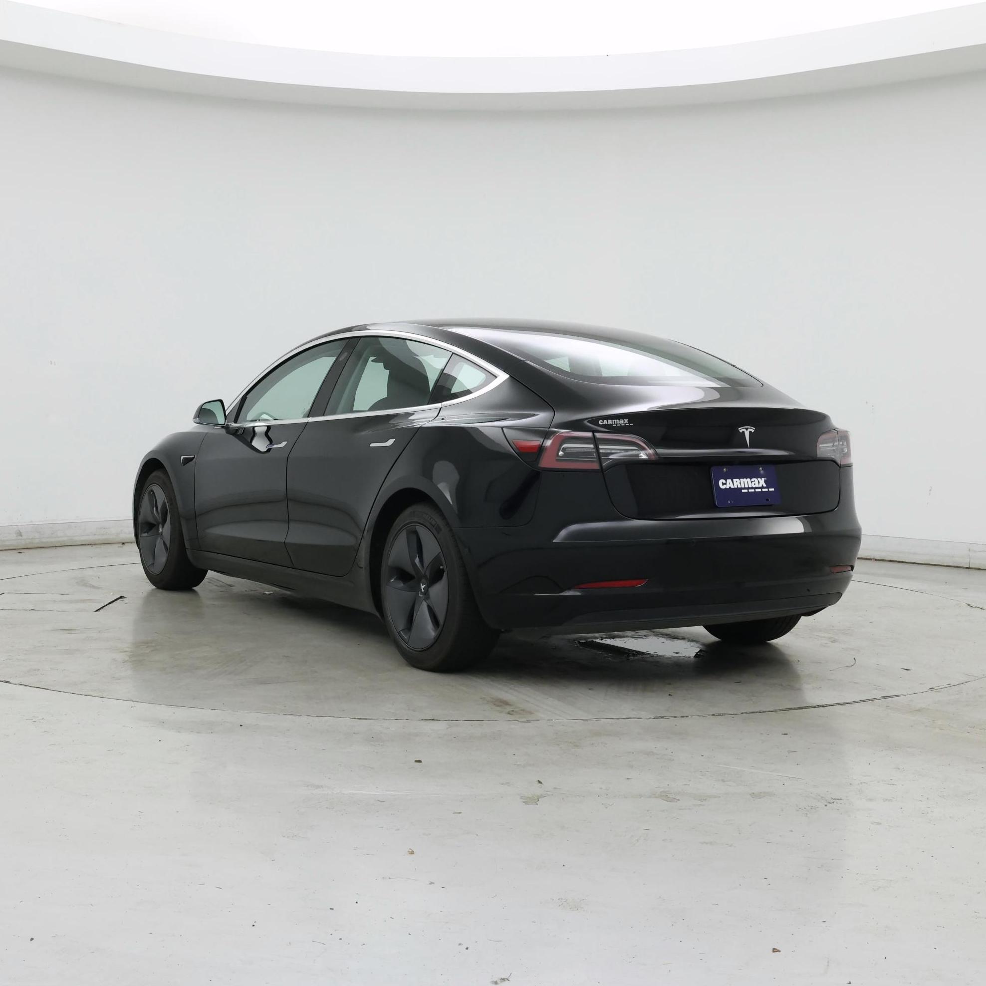 Thumbnail: 2019 Tesla Model 3 - 2