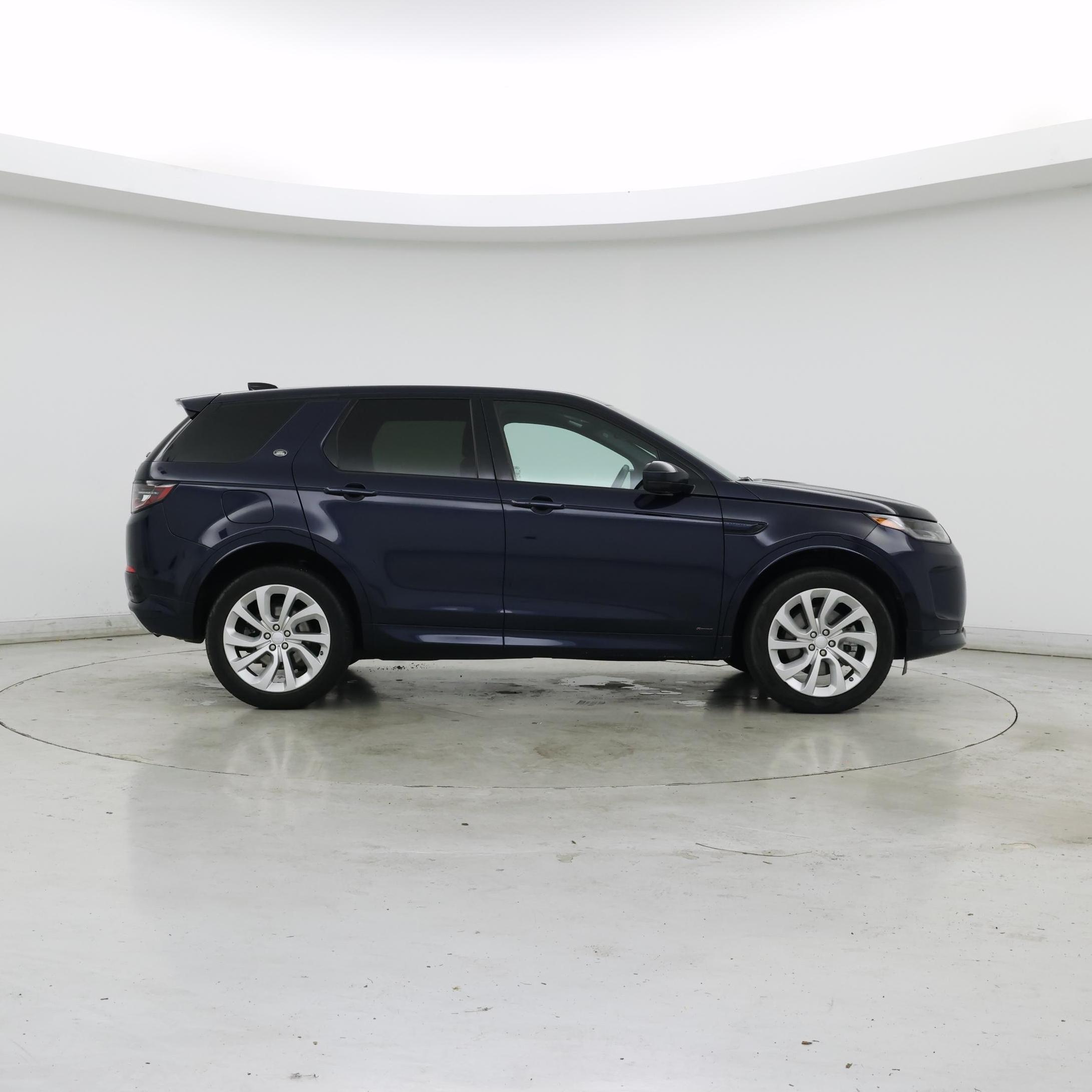 Thumbnail: 2020 Land Rover Discovery Sport - 7