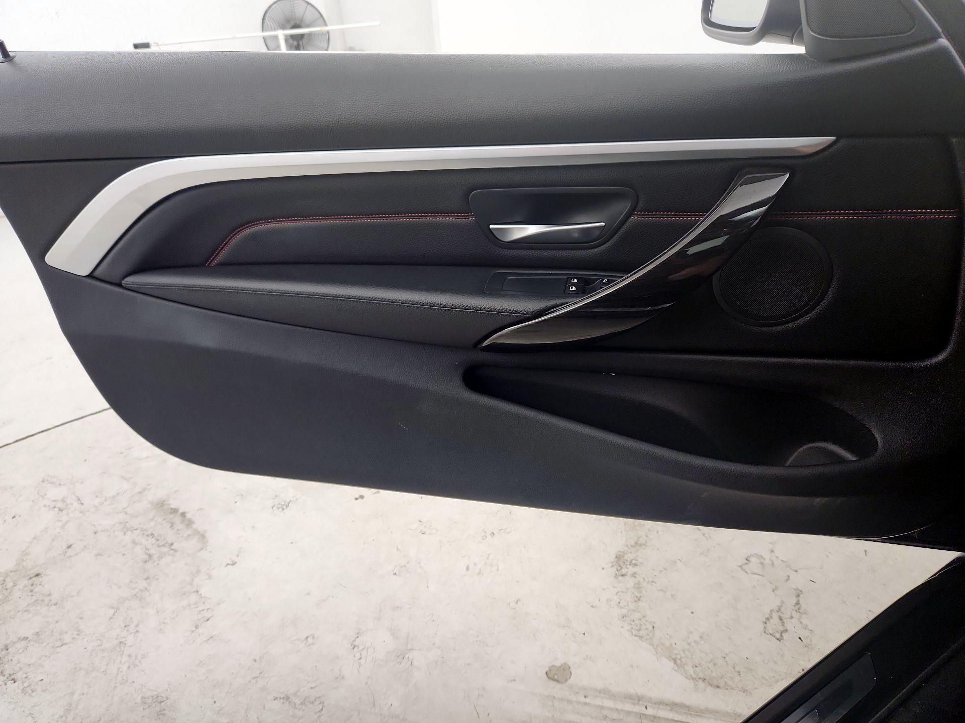 Thumbnail: 2017 BMW 4 Series - 12