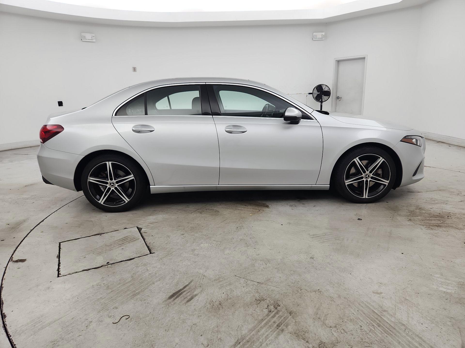 Thumbnail: 2020 Mercedes-Benz A-Class - 4