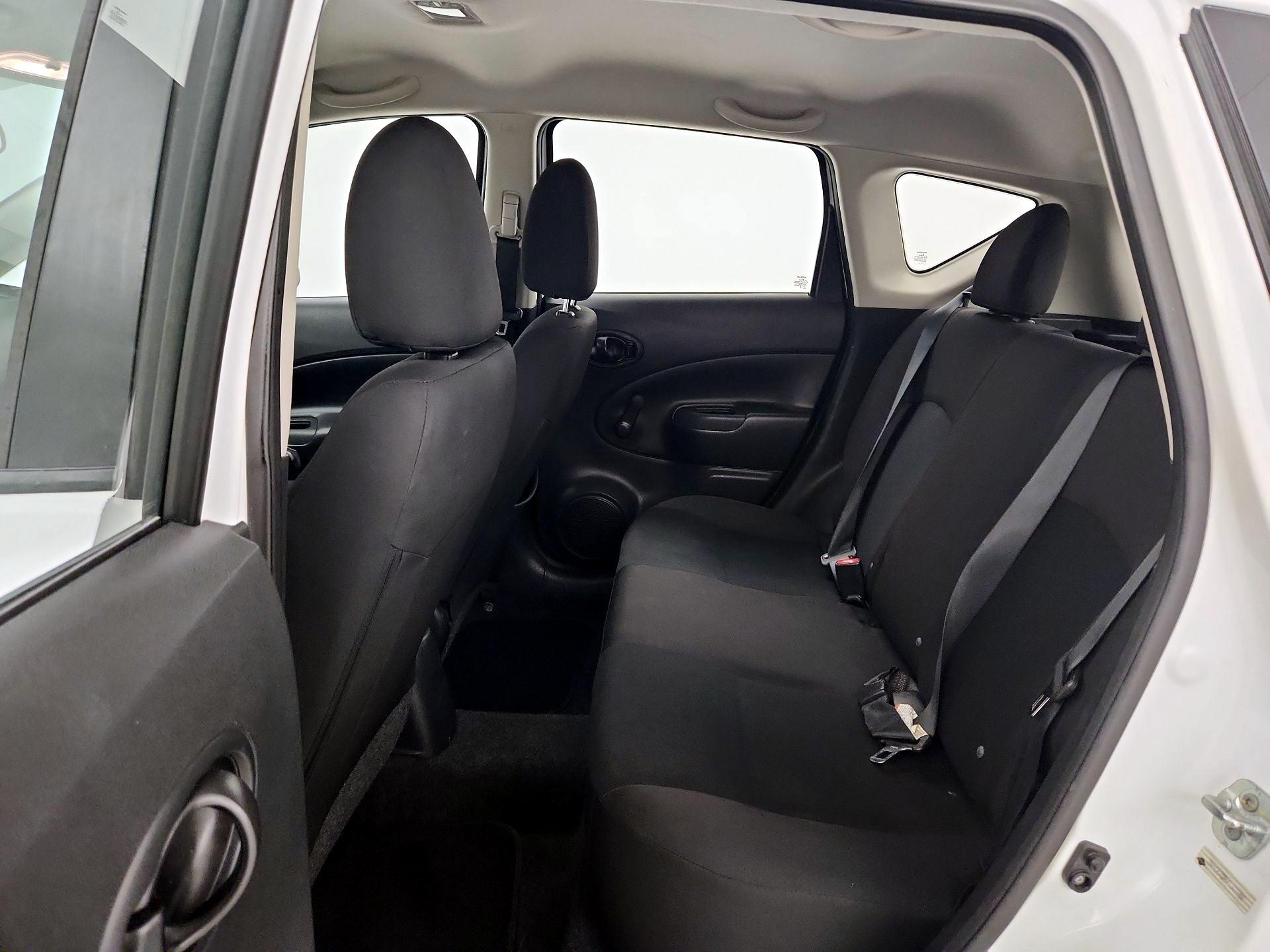 Thumbnail: 2015 Nissan Versa Note - 18