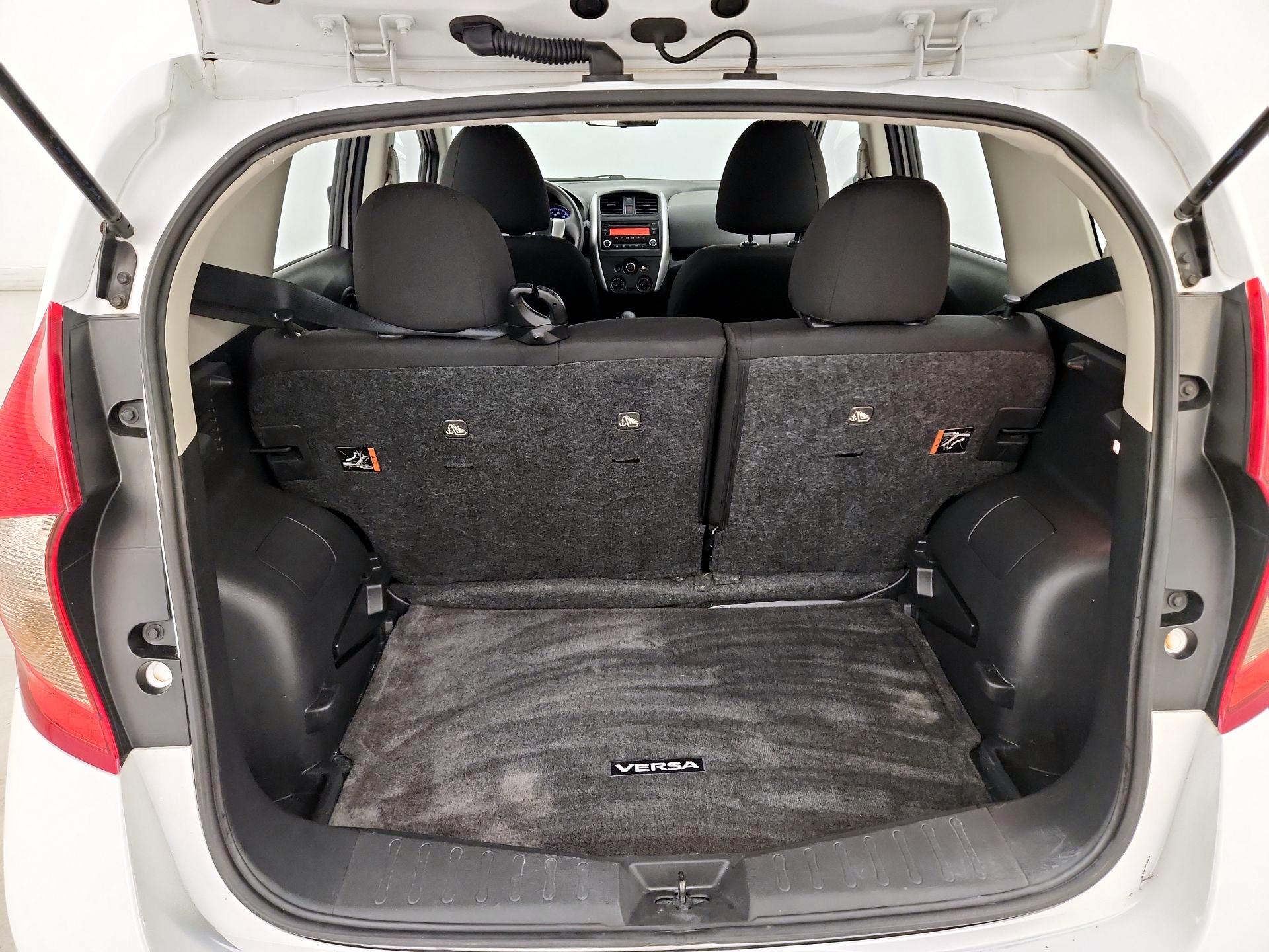 Thumbnail: 2015 Nissan Versa Note - 19