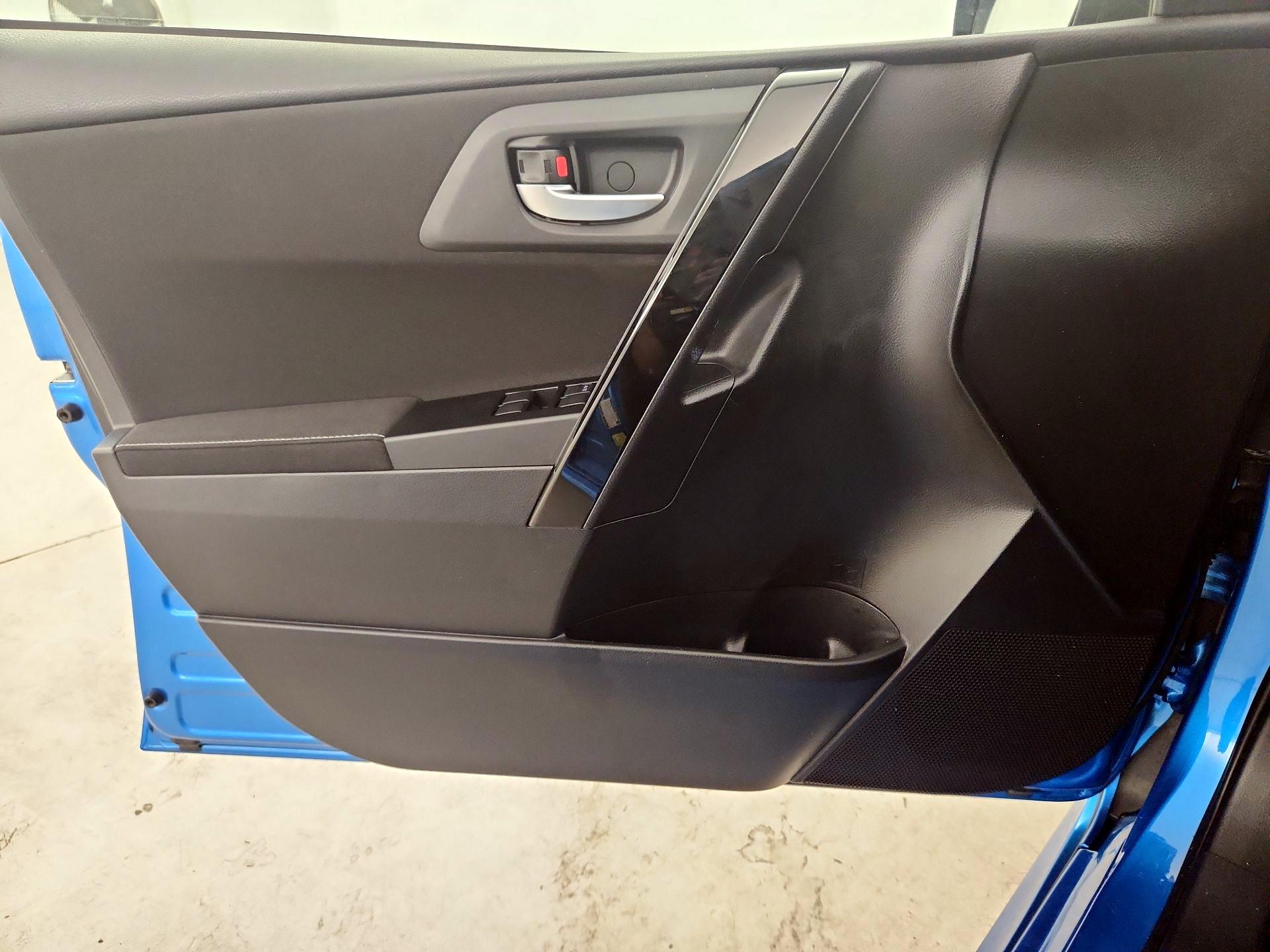 Thumbnail: 2017 Toyota Corolla iM - 12