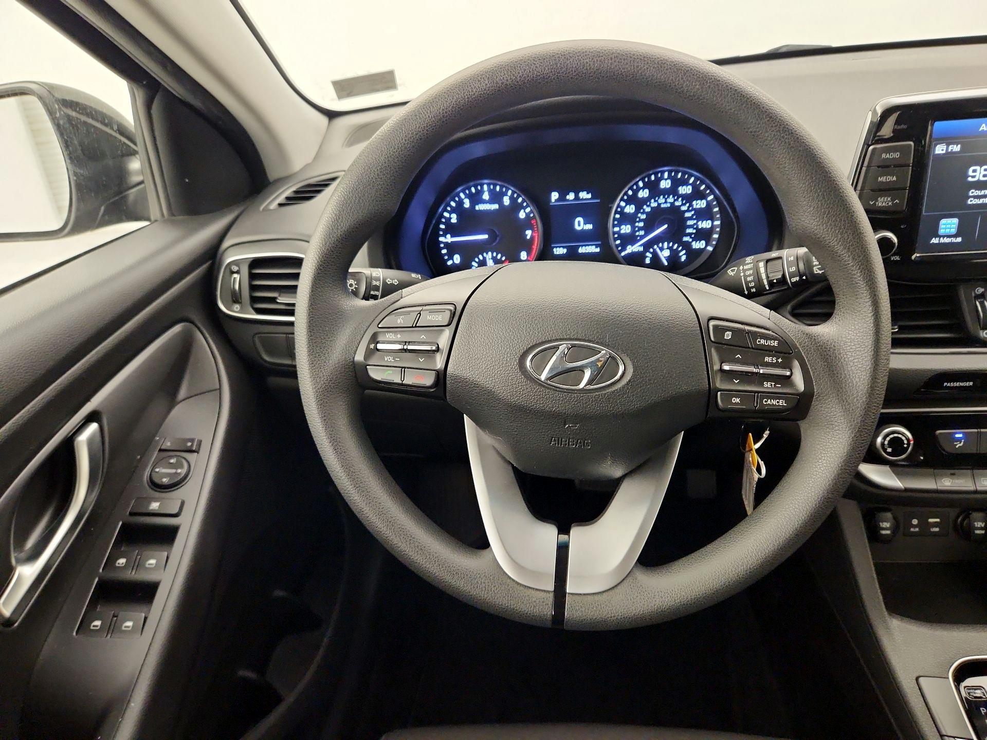 Thumbnail: 2018 Hyundai Elantra - 10