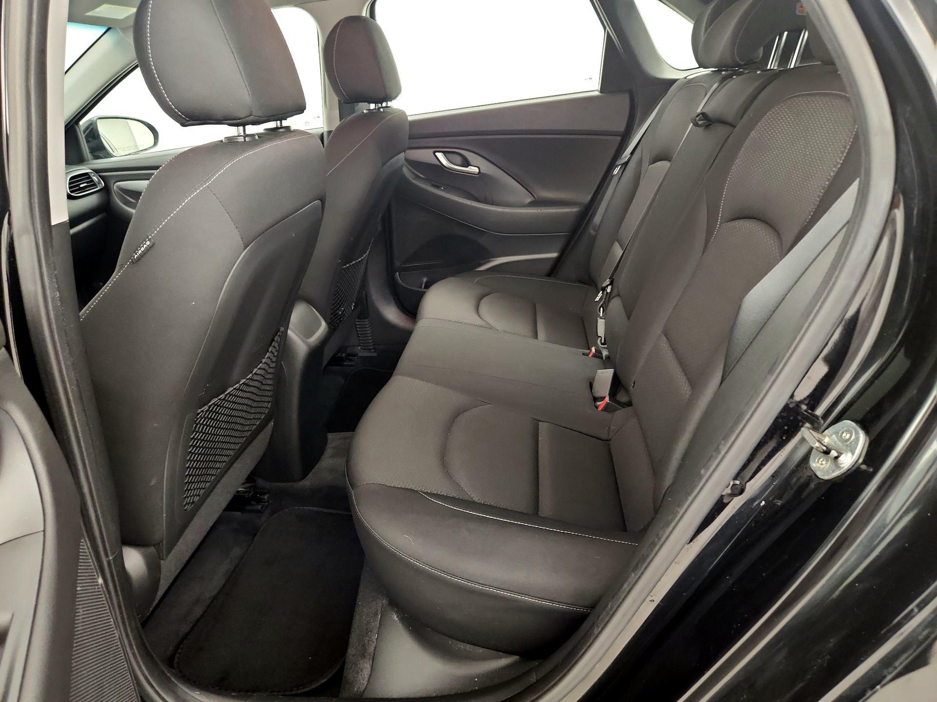Thumbnail: 2018 Hyundai Elantra - 19