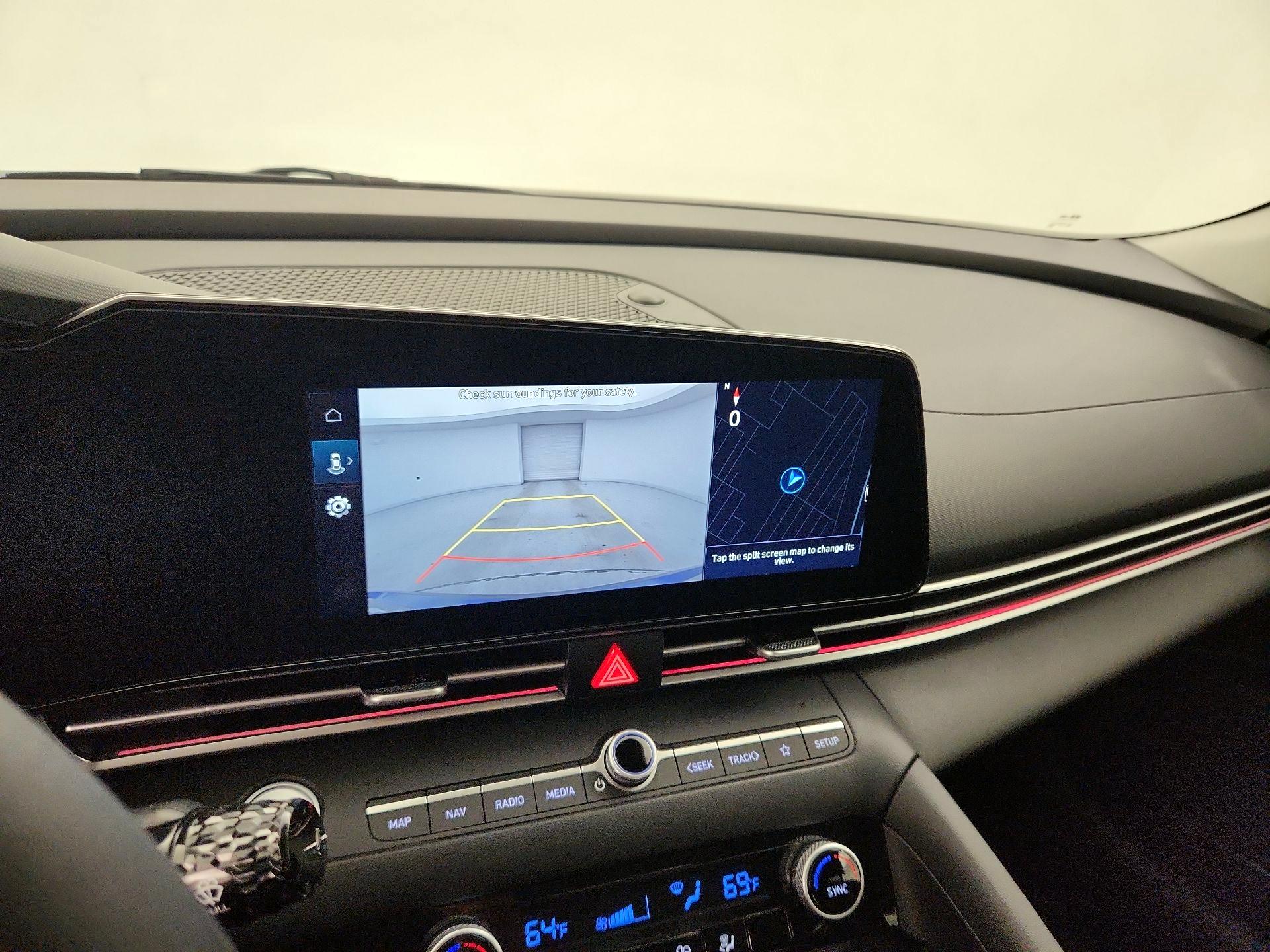 Thumbnail: 2024 Hyundai Elantra - 15