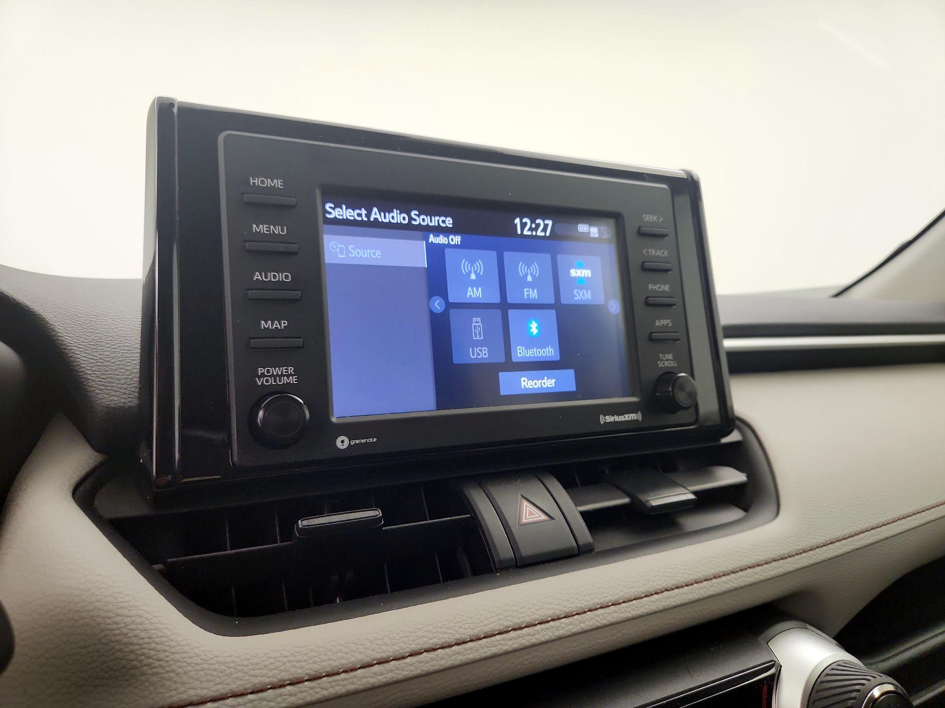 Thumbnail: 2021 Toyota RAV4 - 16