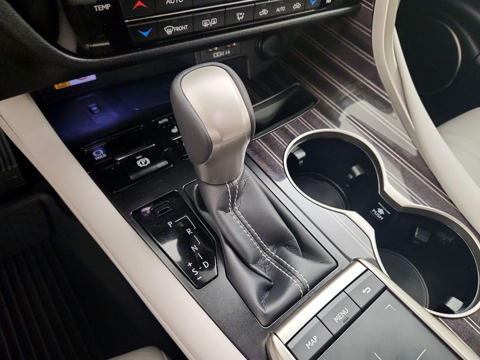 Thumbnail: 2022 Lexus RX - 18