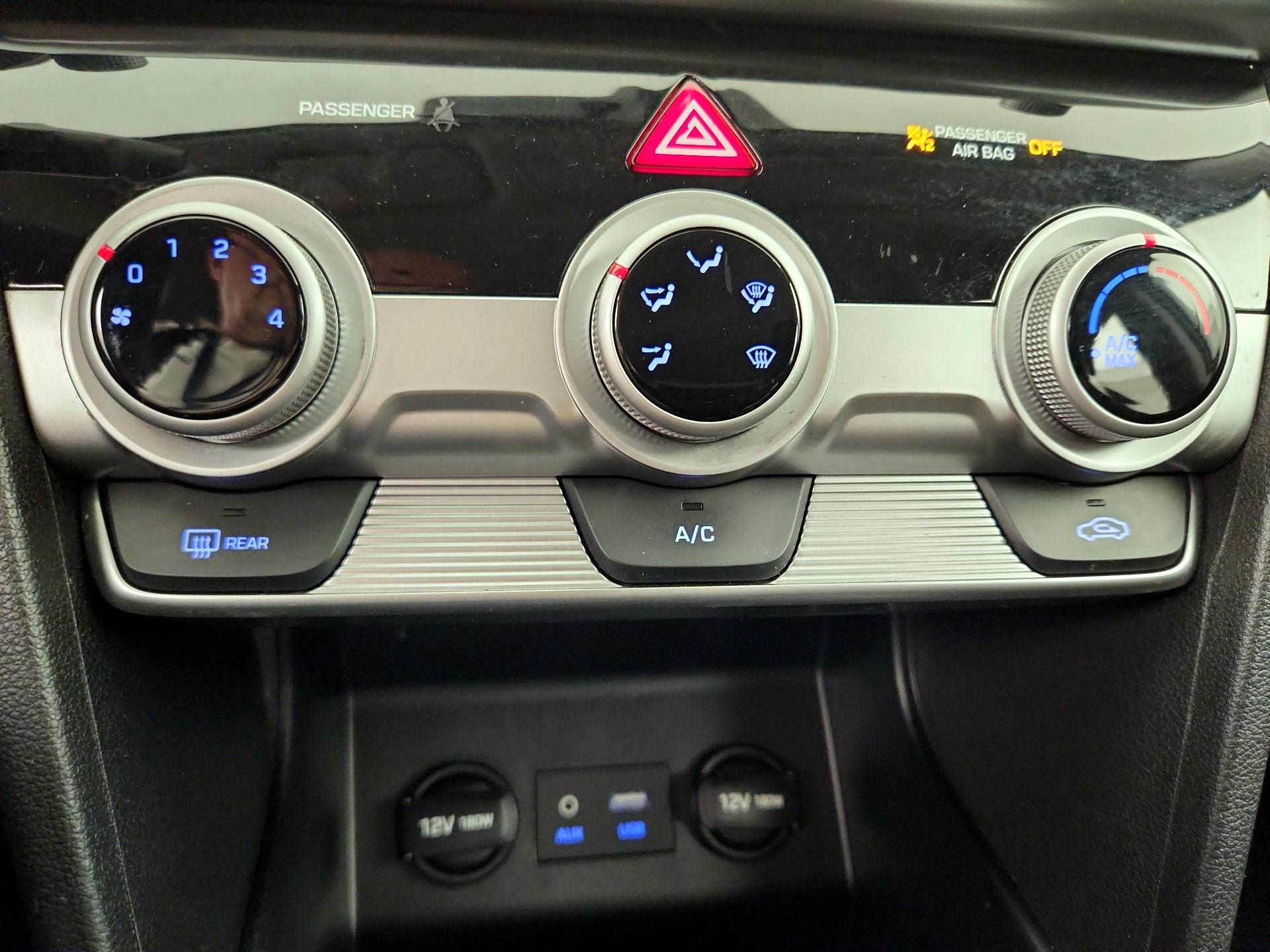 Thumbnail: 2019 Hyundai Elantra - 14
