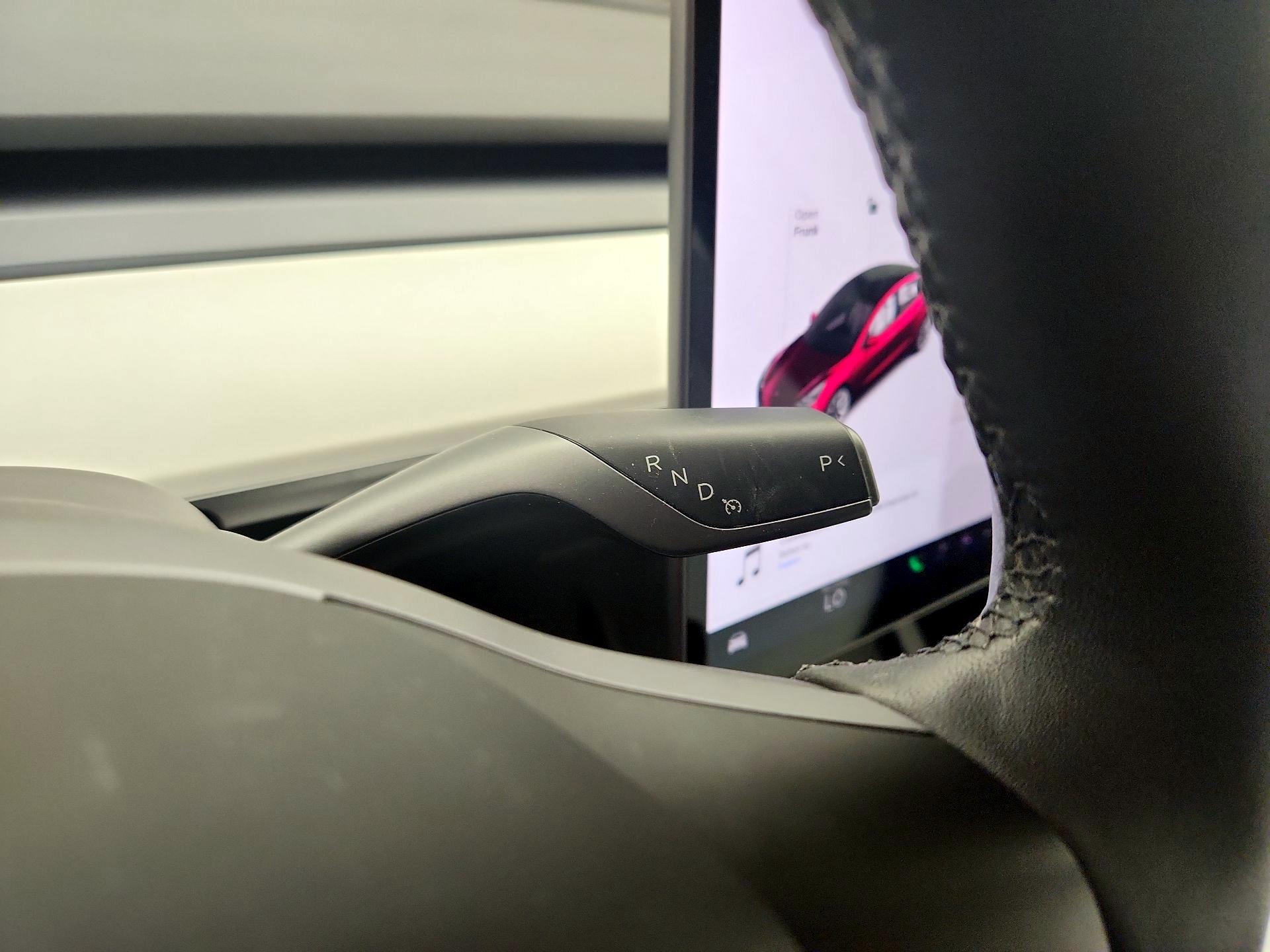 Thumbnail: 2021 Tesla Model 3 - 17