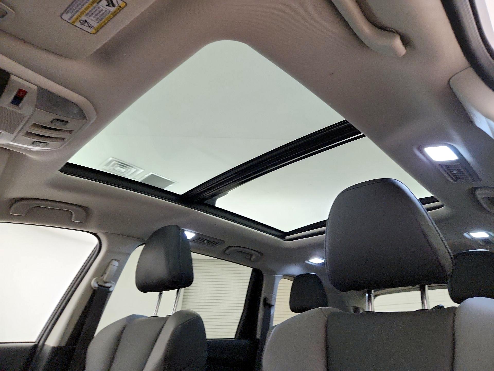 Thumbnail: 2022 Subaru Ascent - 19