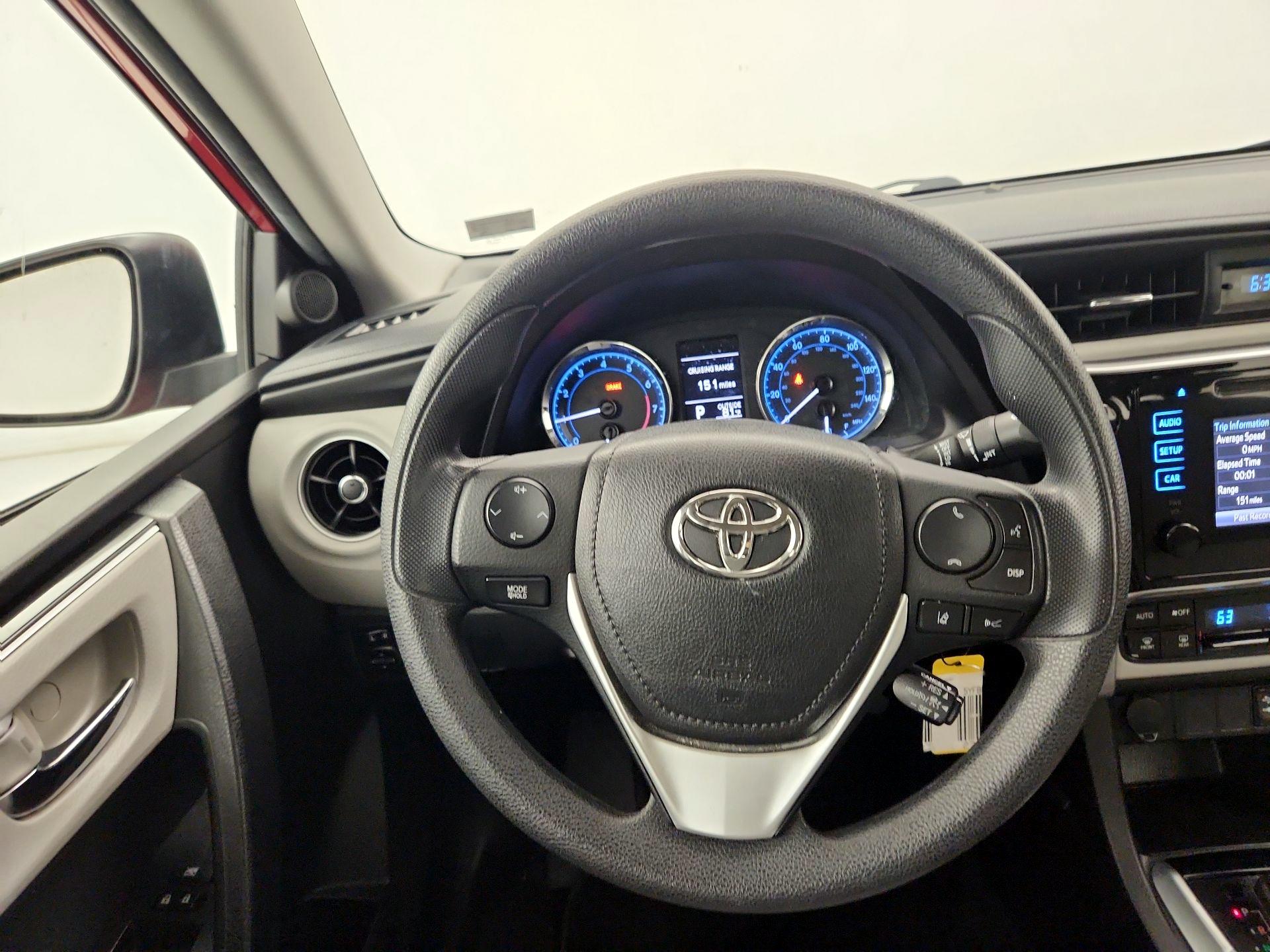 Thumbnail: 2017 Toyota Corolla - 10