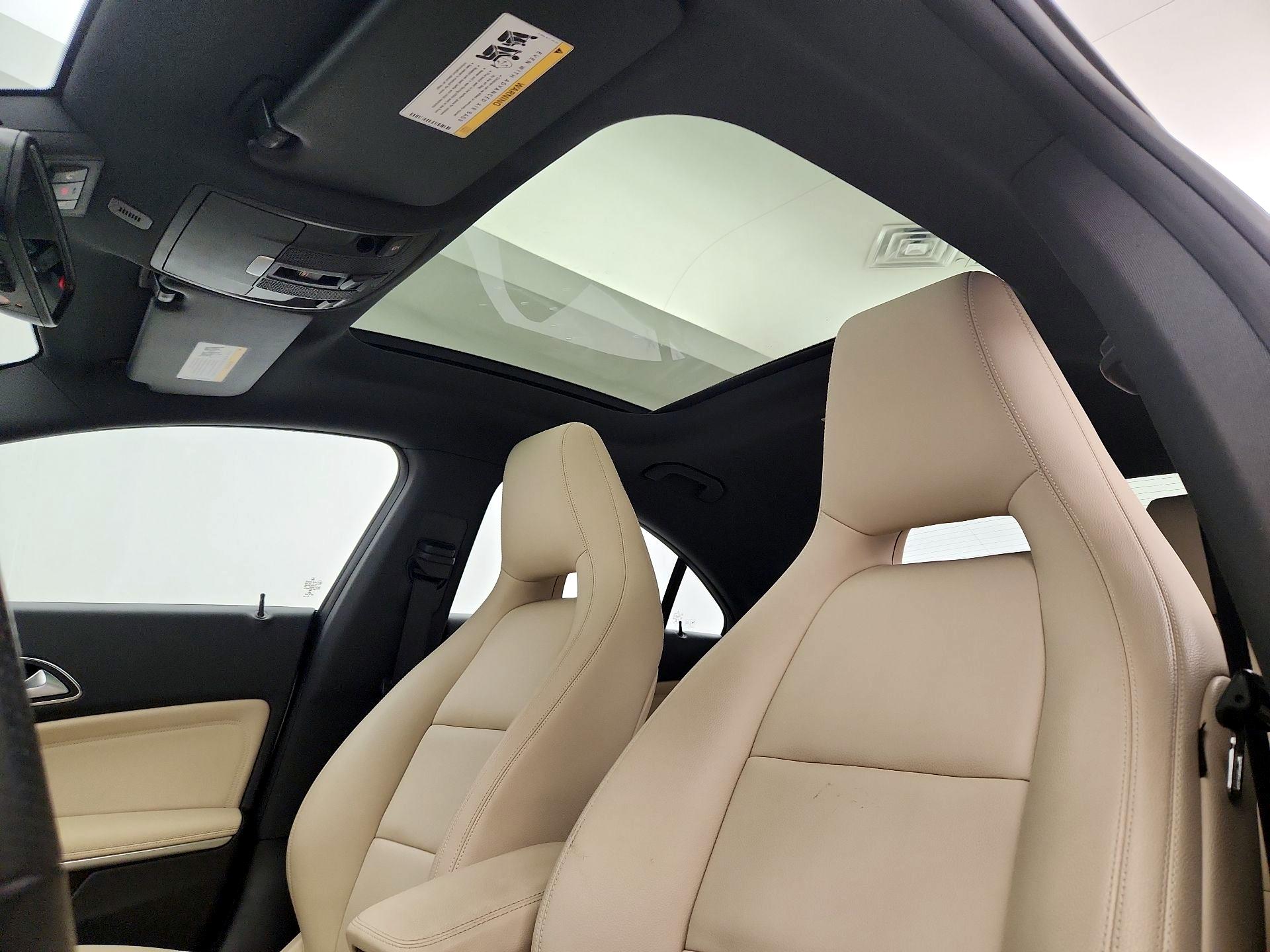 Thumbnail: 2019 Mercedes-Benz CLA - 20