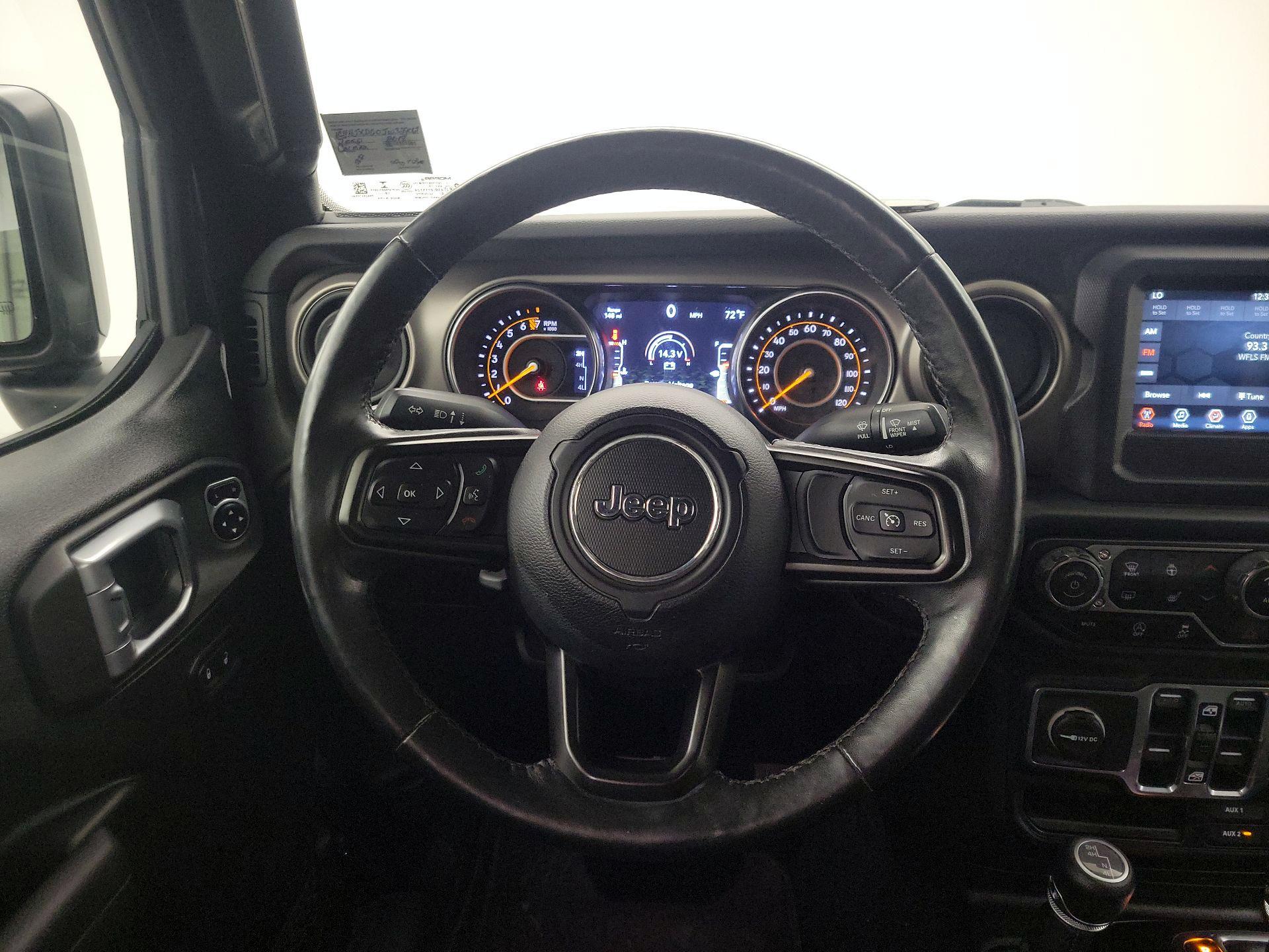 Thumbnail: 2018 Jeep Wrangler - 10