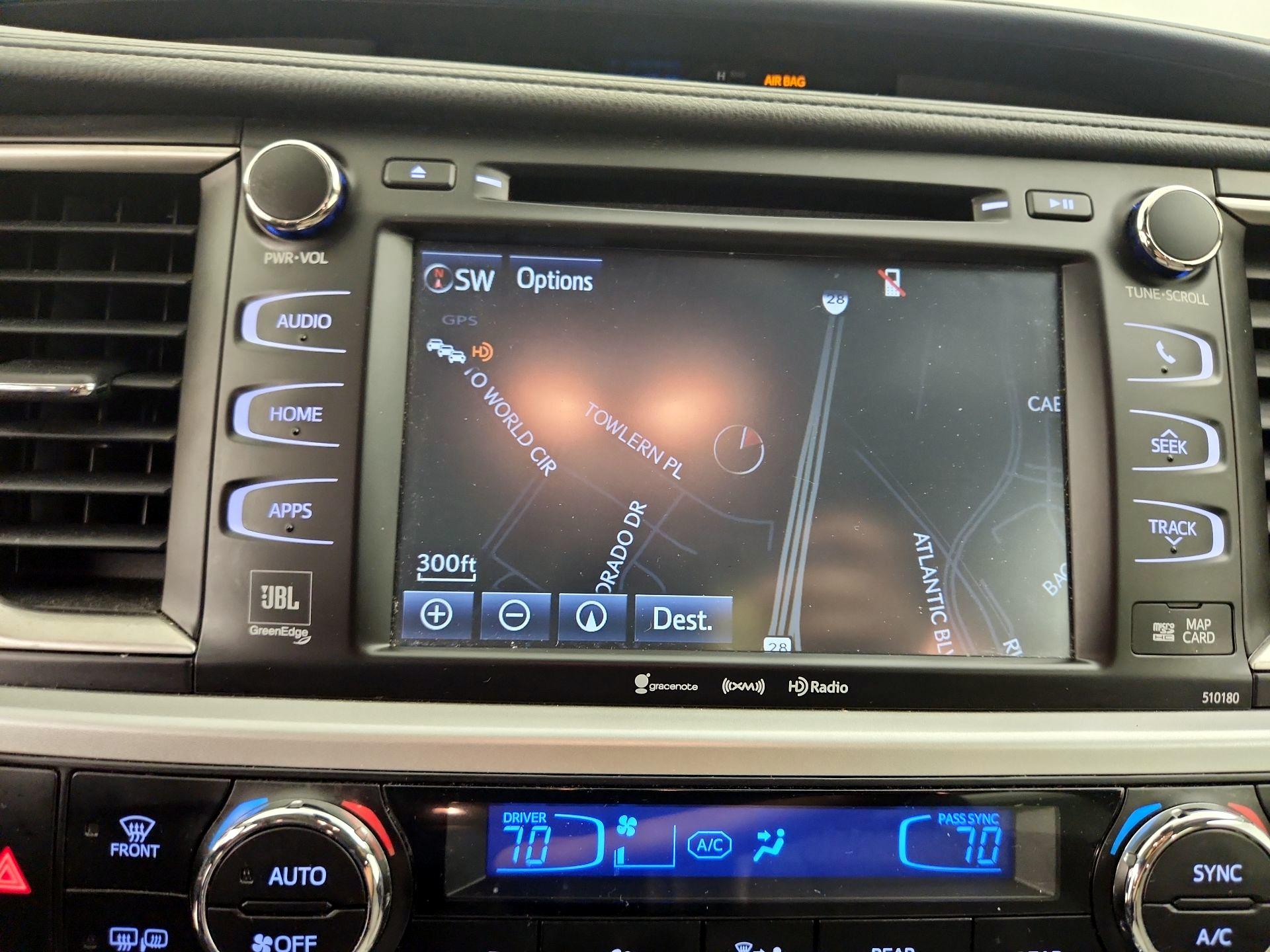 Thumbnail: 2017 Toyota Highlander - 14