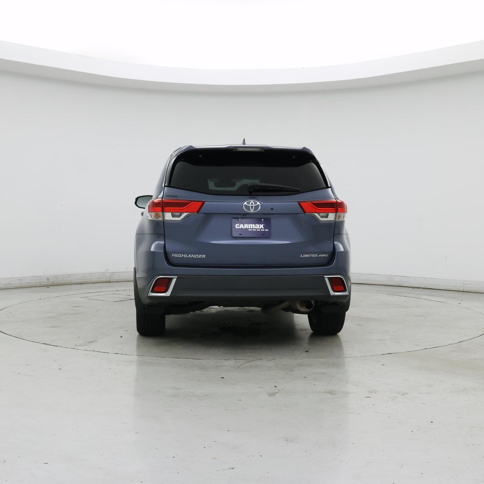 Thumbnail: 2017 Toyota Highlander - 6