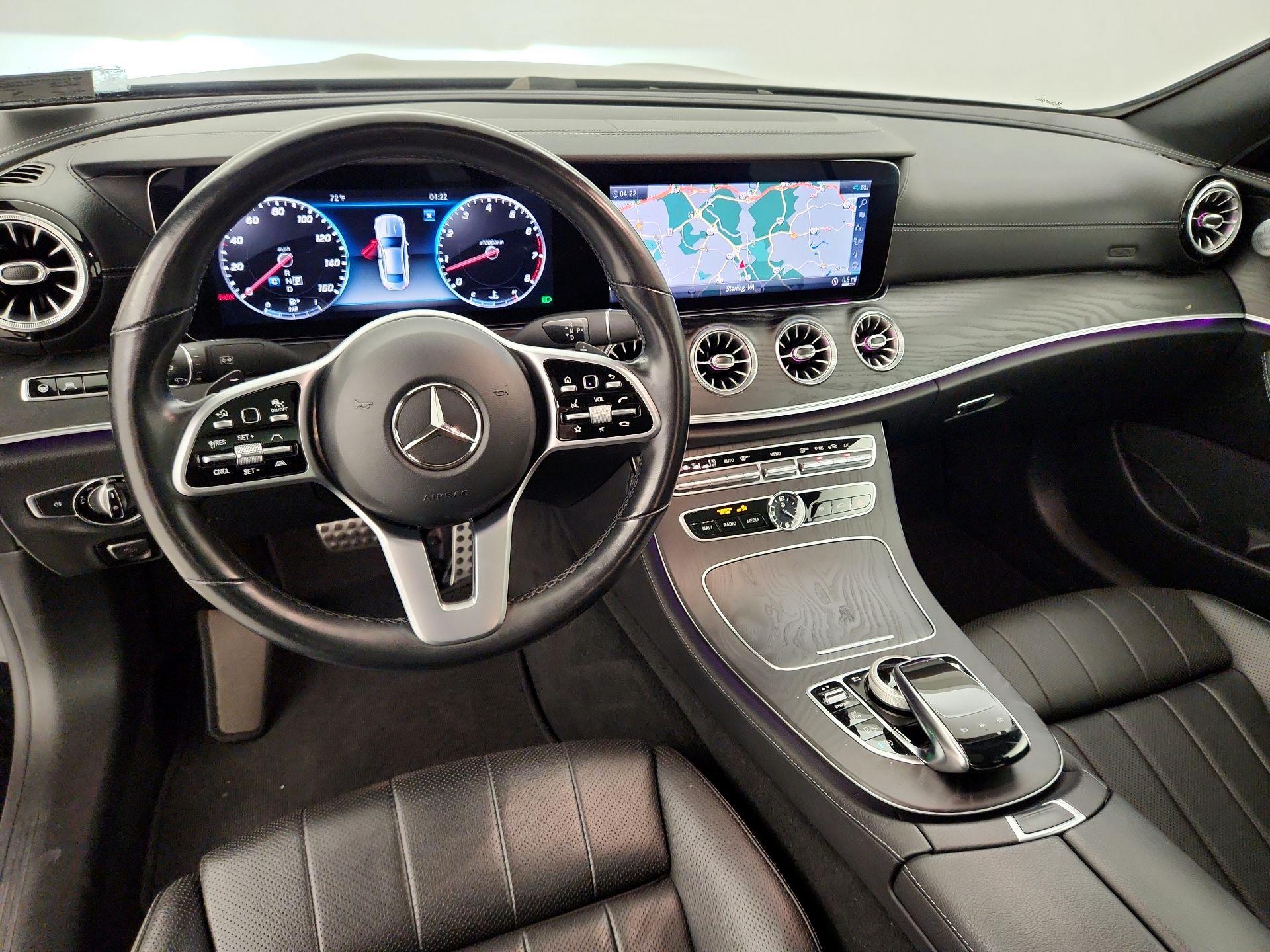 Thumbnail: 2019 Mercedes-Benz E-Class - 8