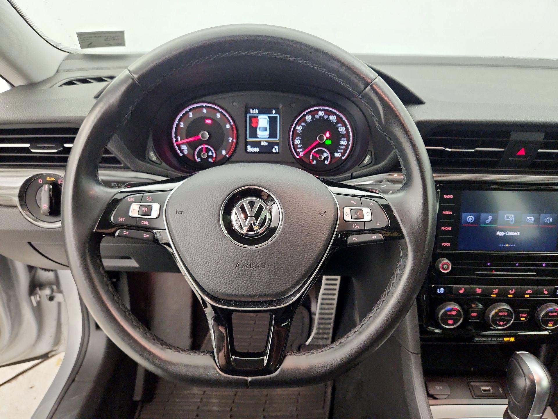Thumbnail: 2020 Volkswagen Passat - 10