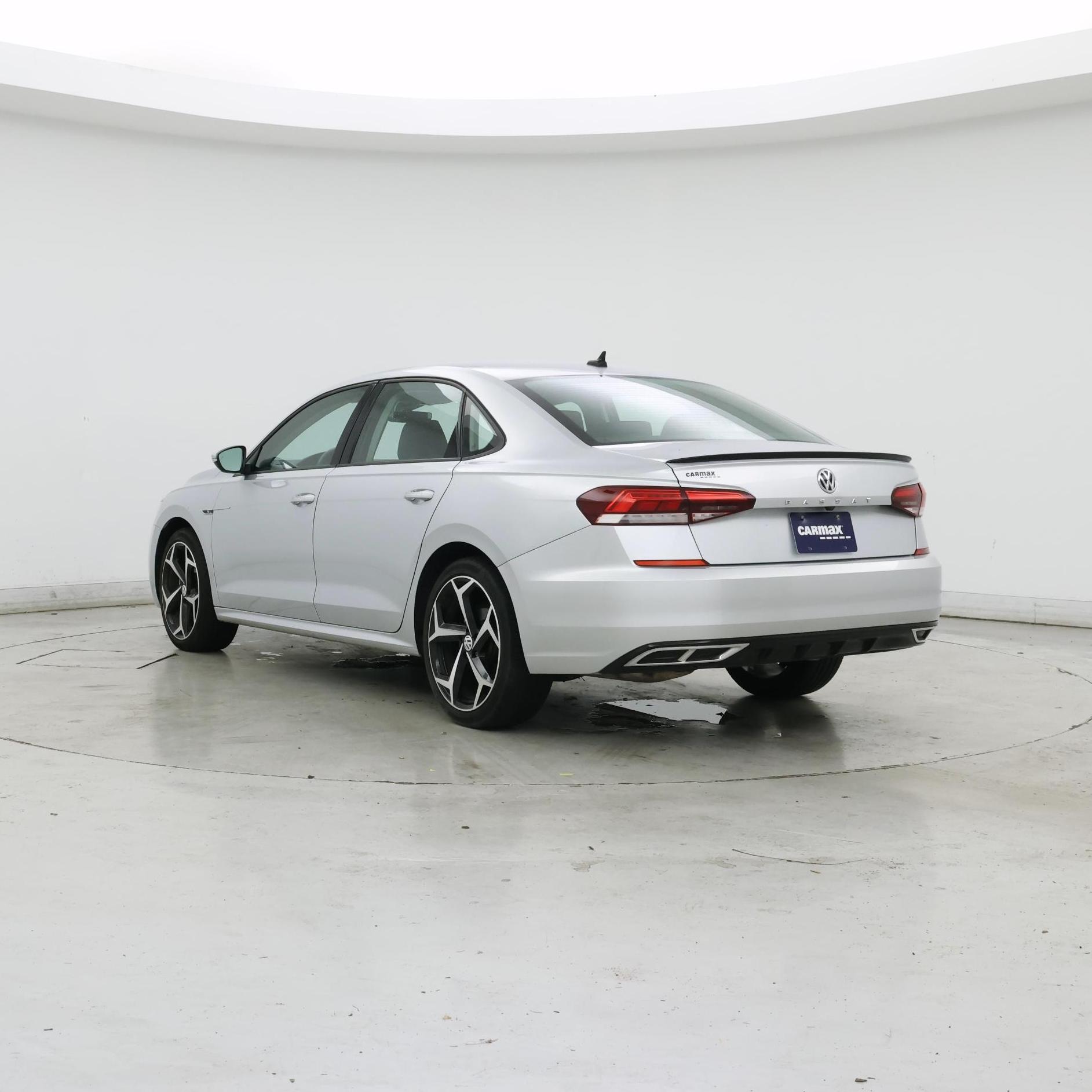 Thumbnail: 2020 Volkswagen Passat - 2