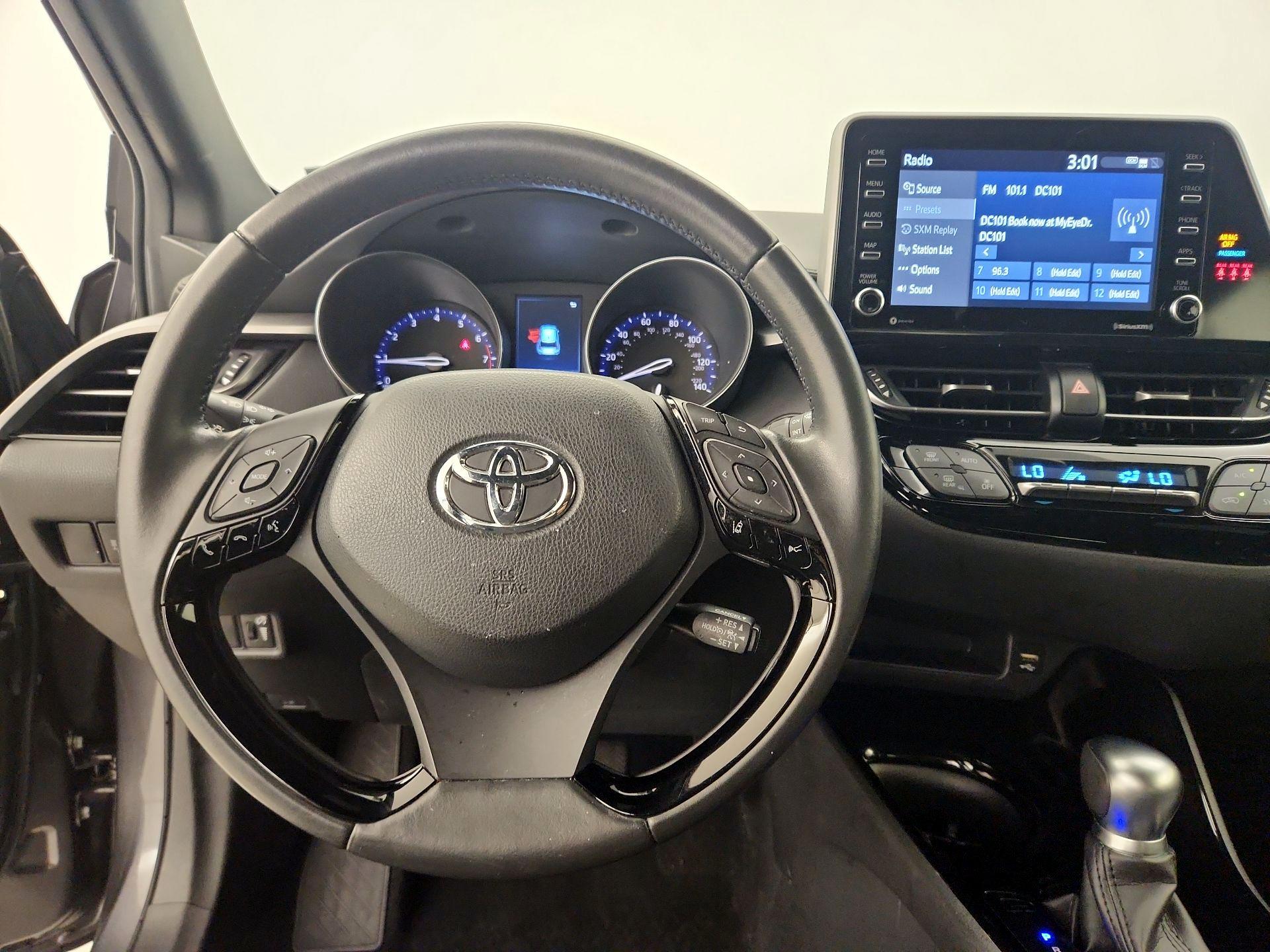 Thumbnail: 2021 Toyota C-HR - 10