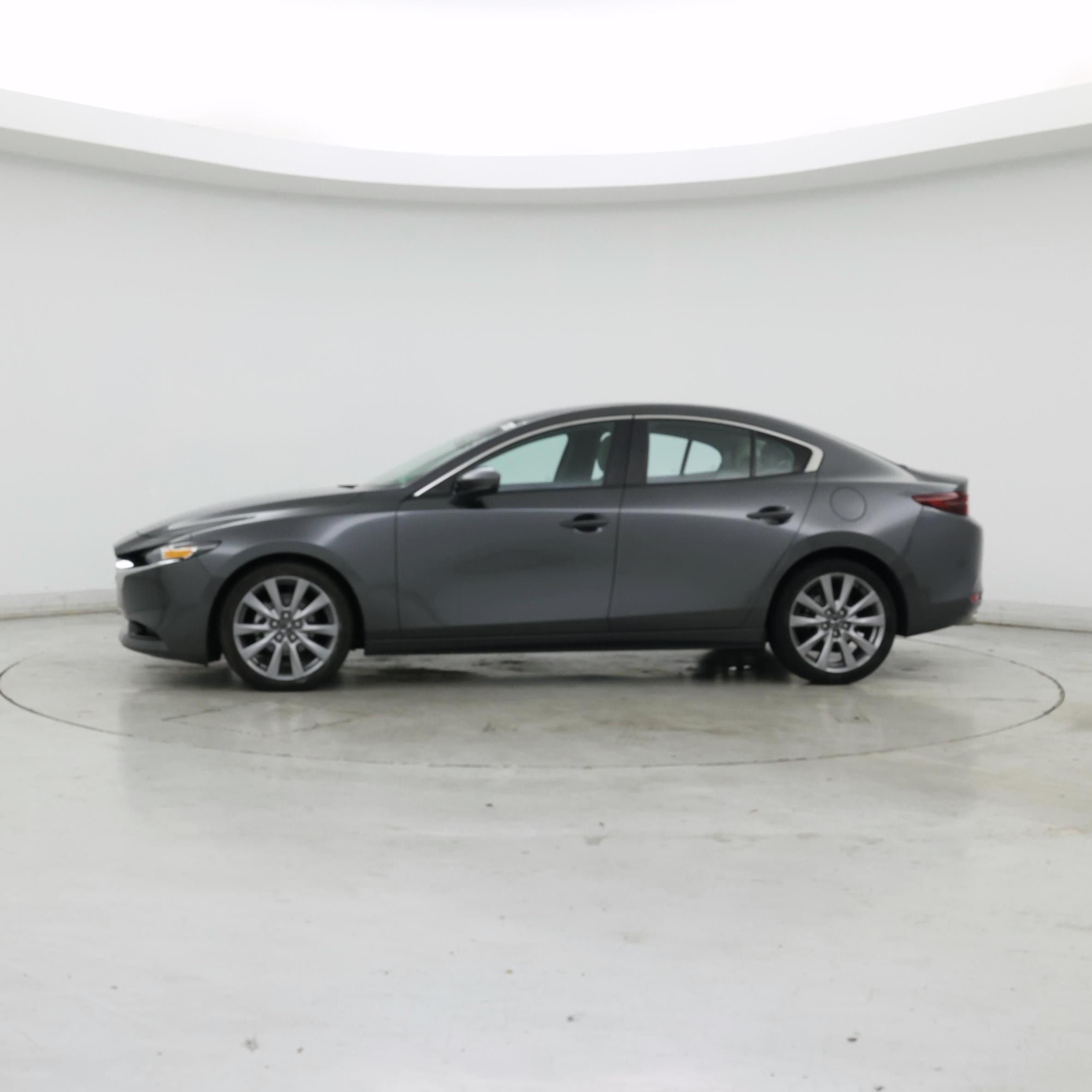 Thumbnail: 2021 Mazda Mazda3 - 3
