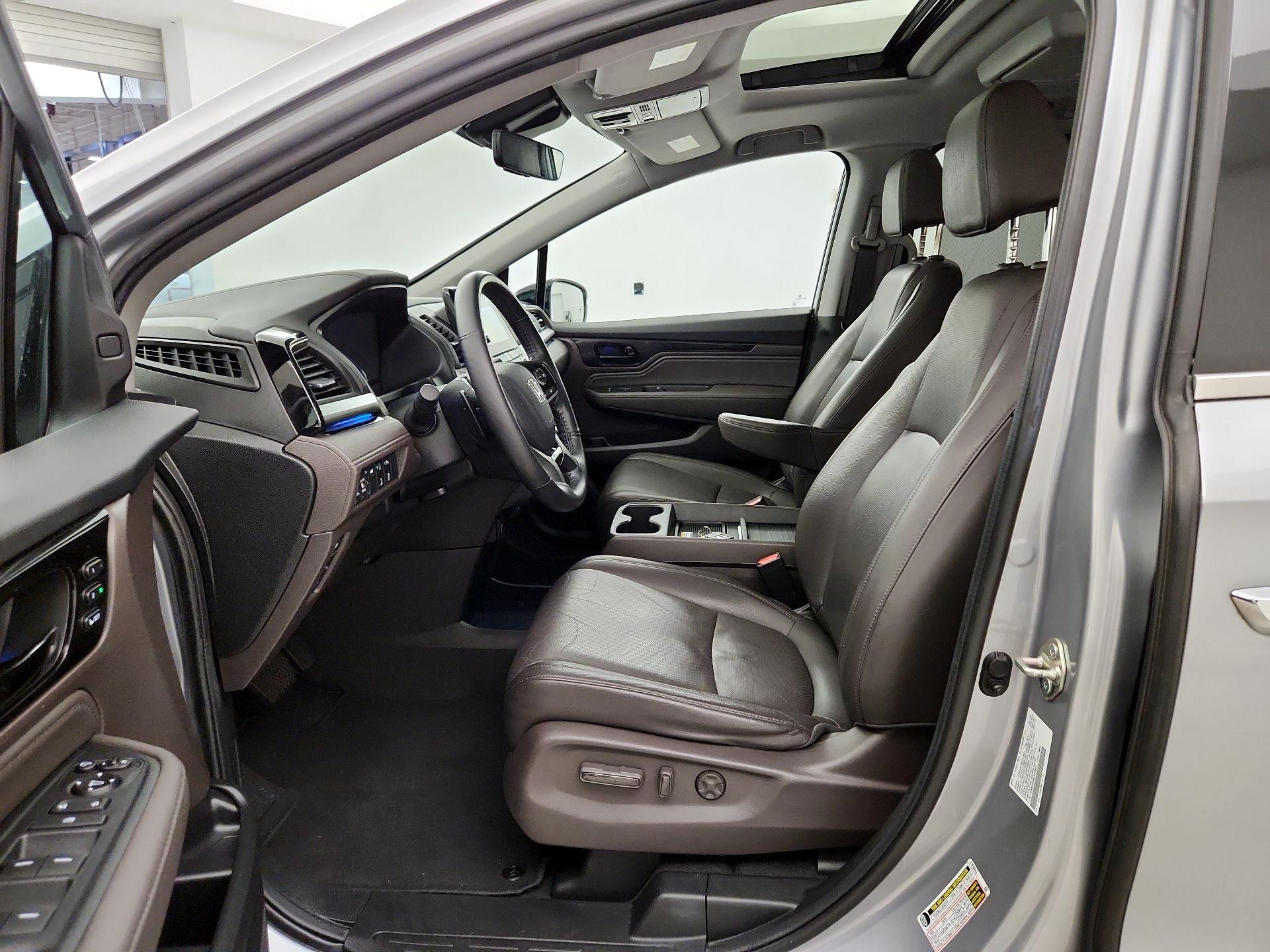 Thumbnail: 2020 Honda Odyssey - 9