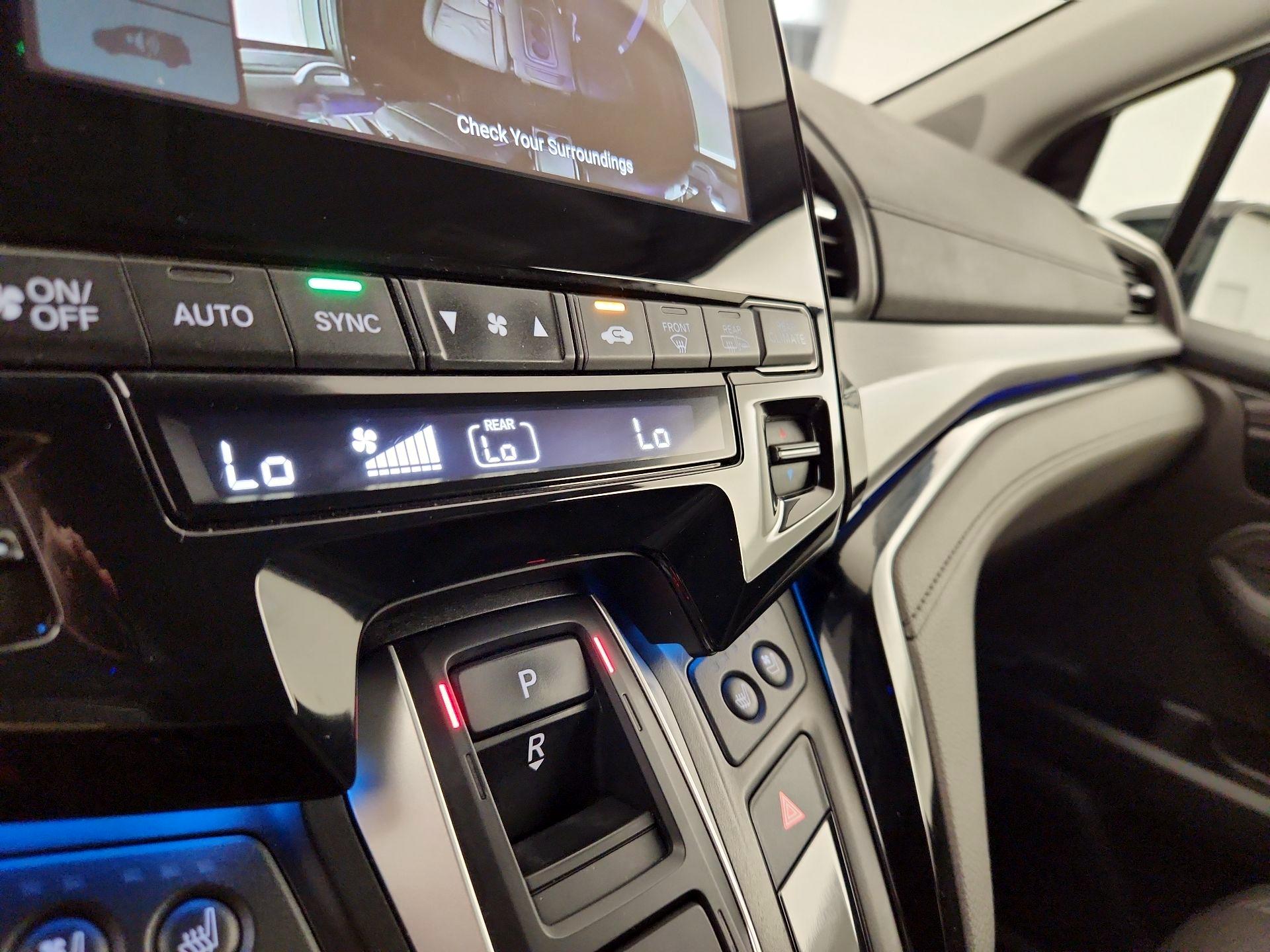 Thumbnail: 2020 Honda Odyssey - 15