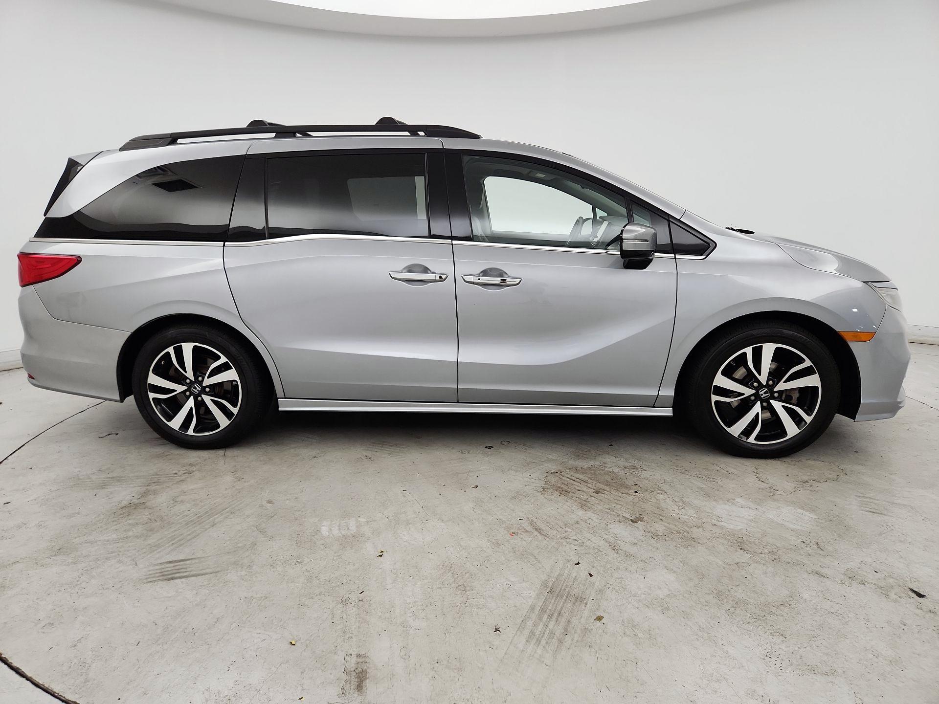 Thumbnail: 2020 Honda Odyssey - 4
